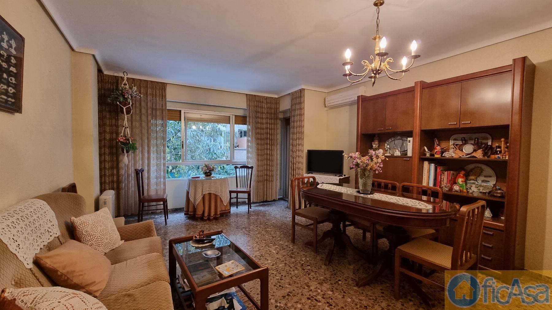 For sale of flat in Castellón