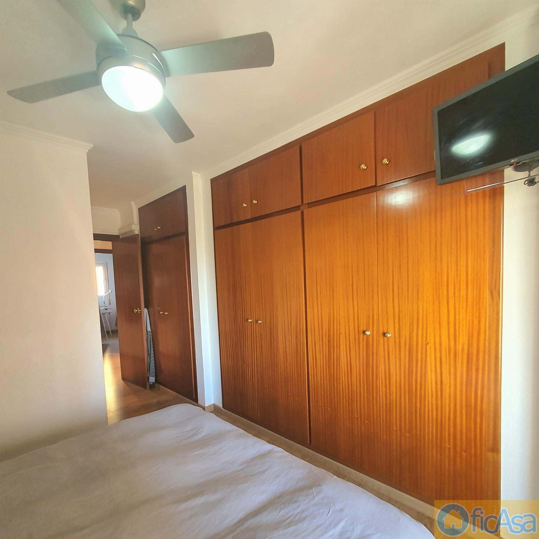 For sale of flat in Castellón