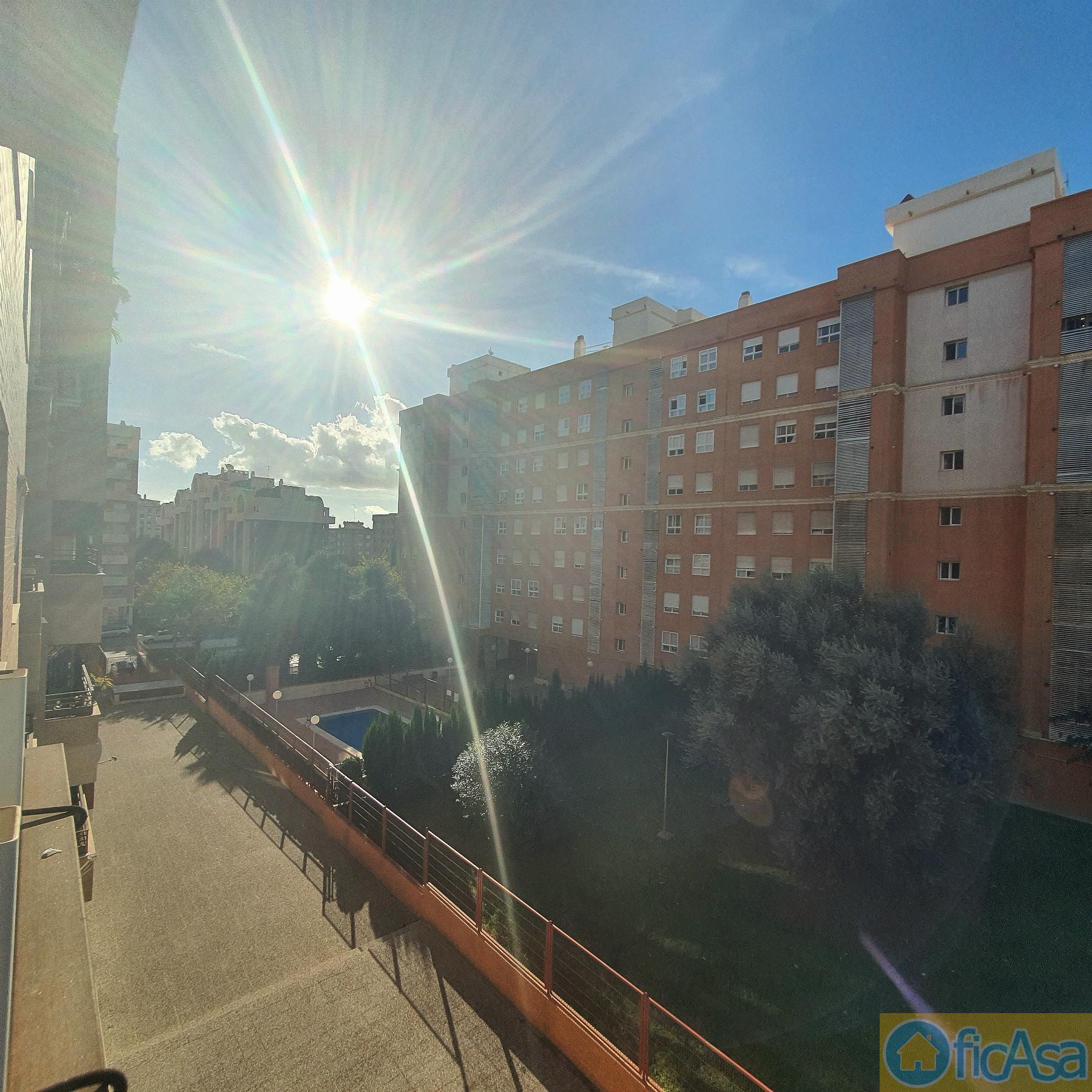 For sale of flat in Castellón