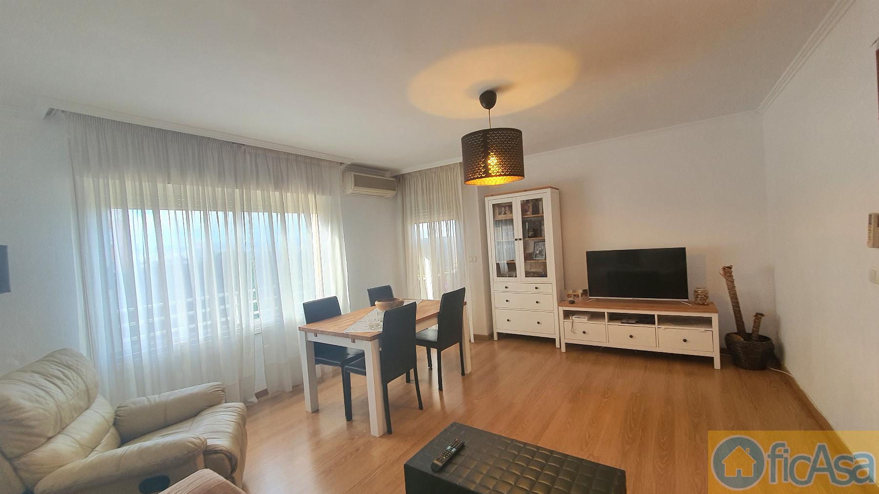 For sale of flat in Castellón