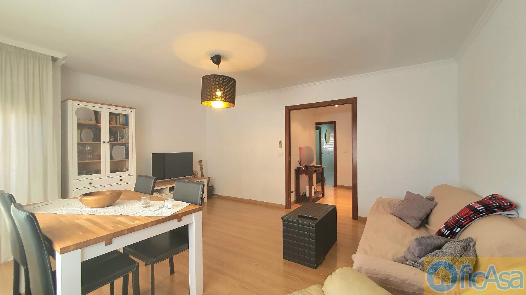 For sale of flat in Castellón