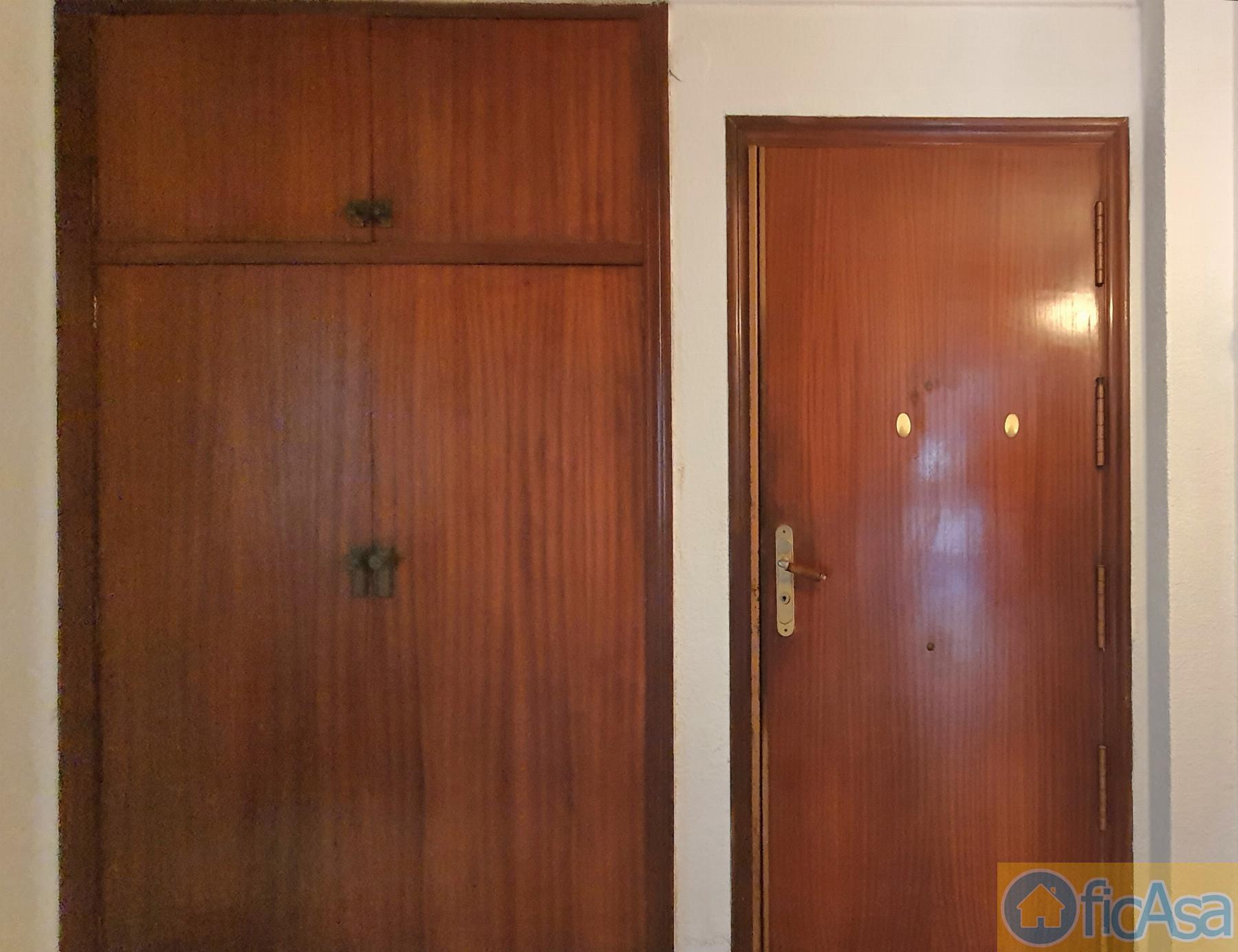 For sale of flat in Castellón