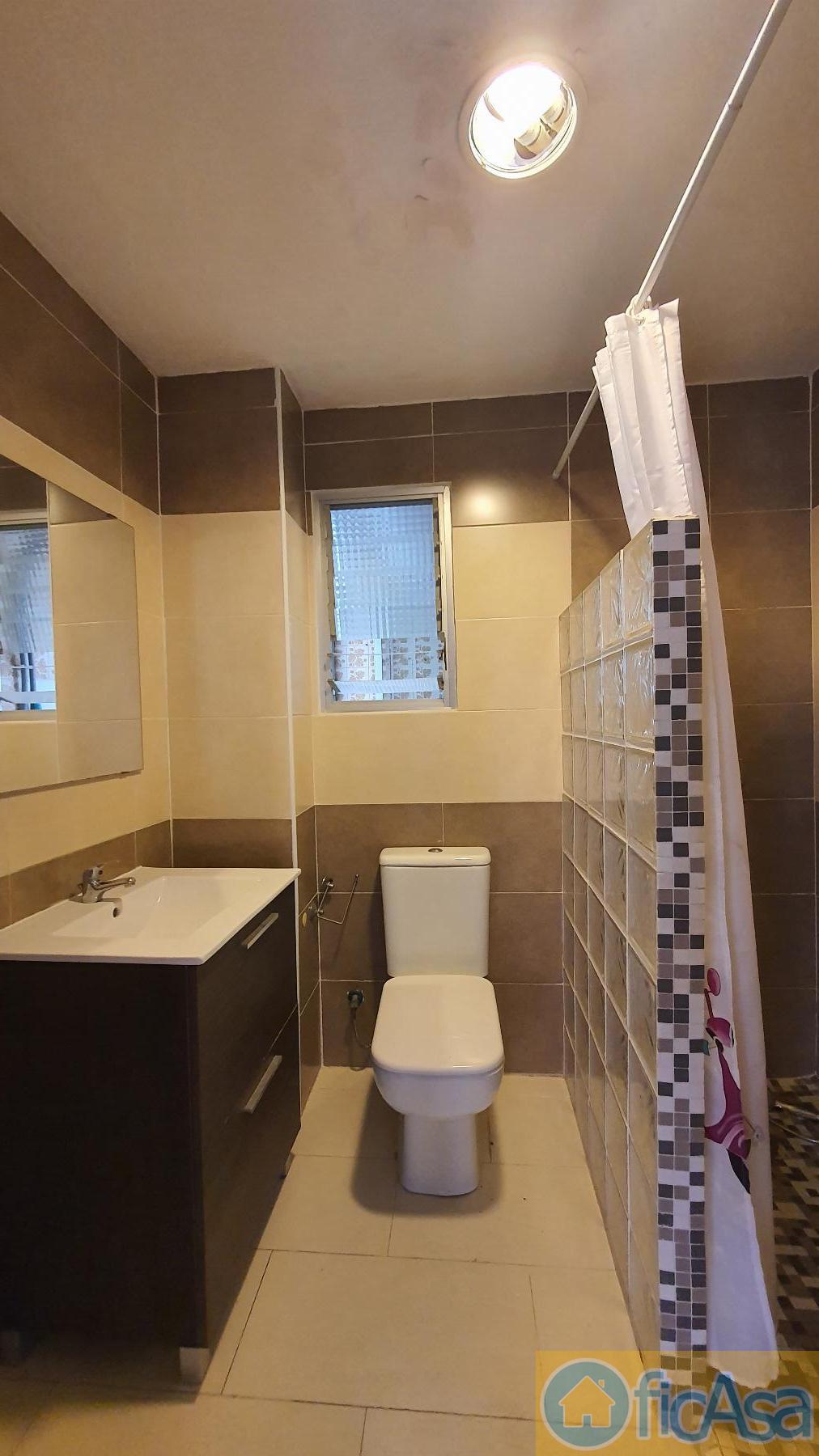 For sale of flat in Castellón