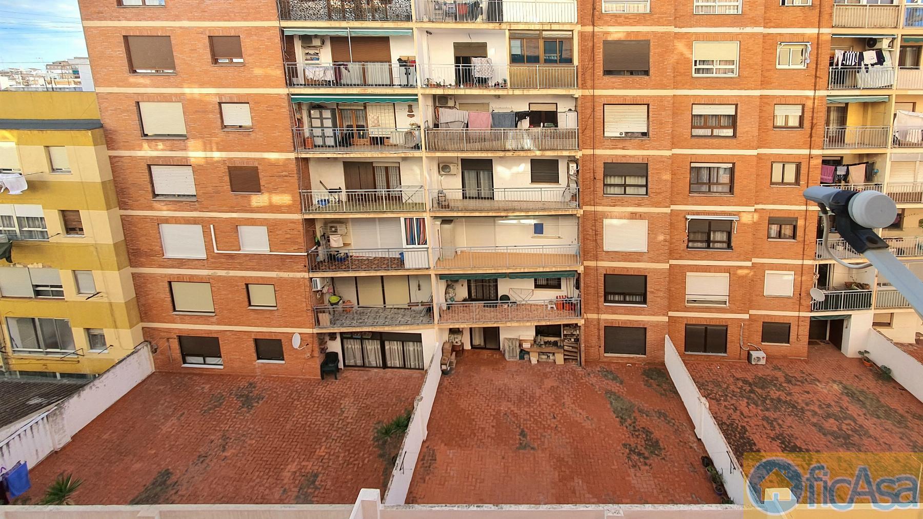 For sale of flat in Castellón
