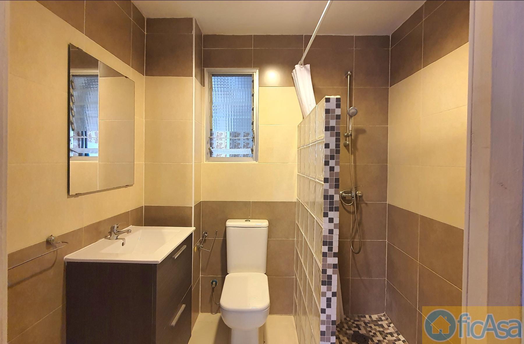 For sale of flat in Castellón