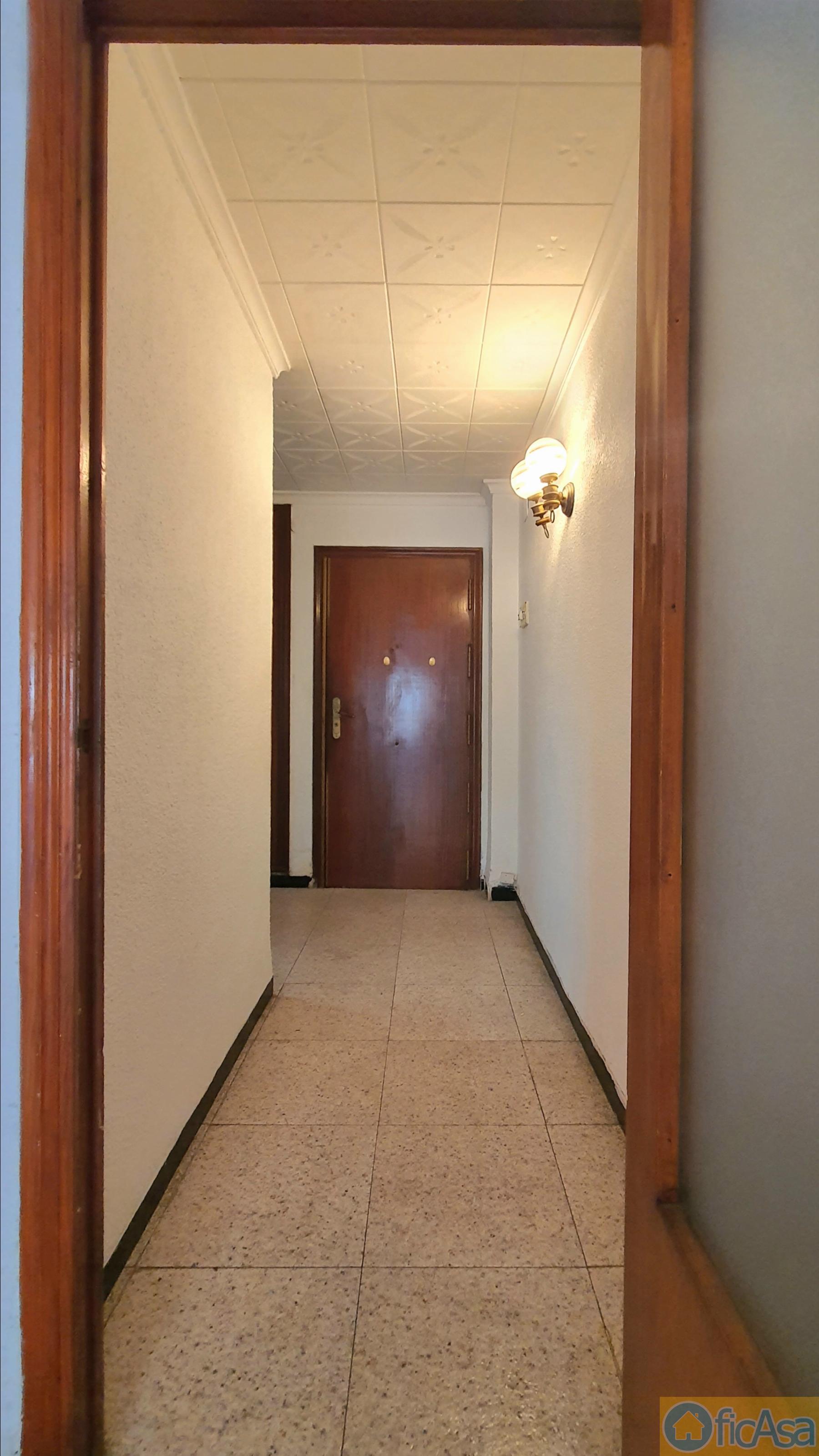 For sale of flat in Castellón