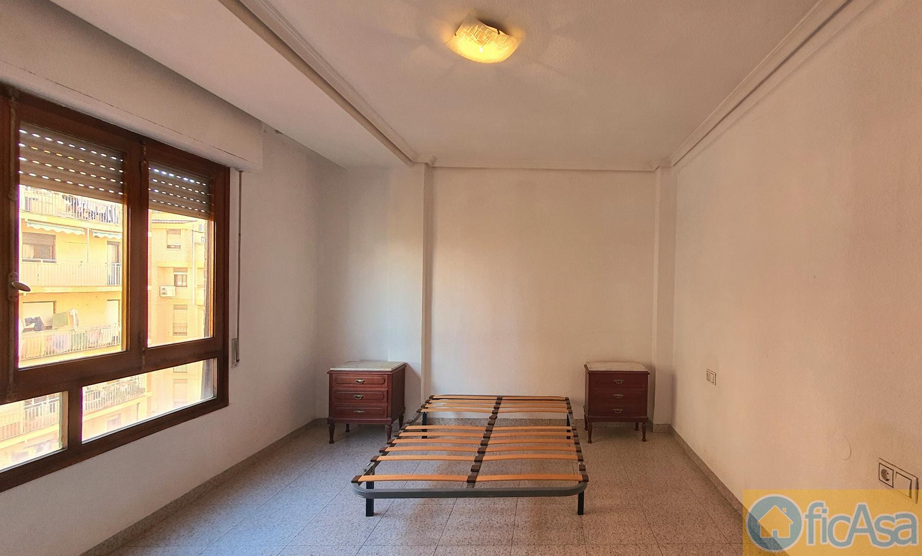 For sale of flat in Castellón