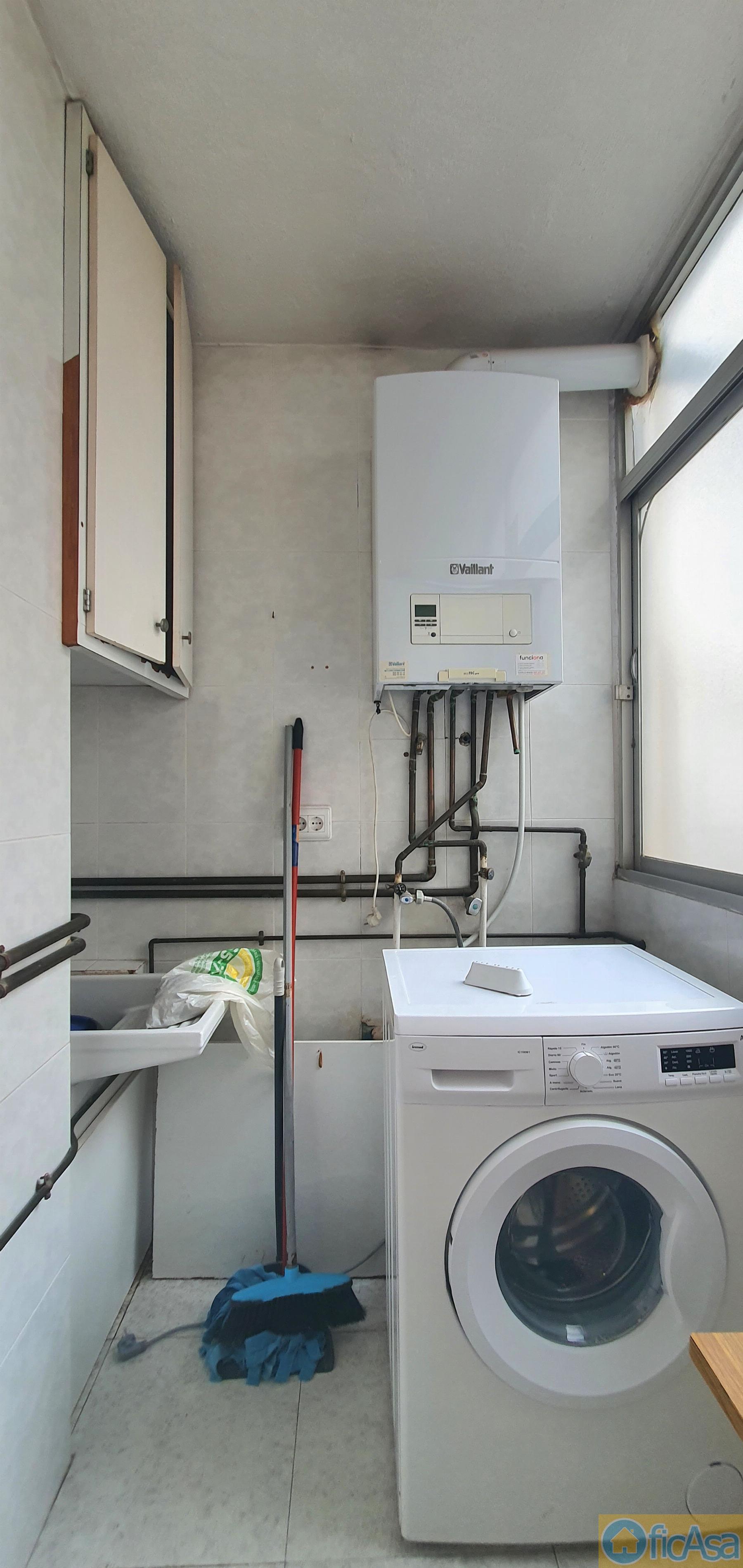 For sale of flat in Castellón