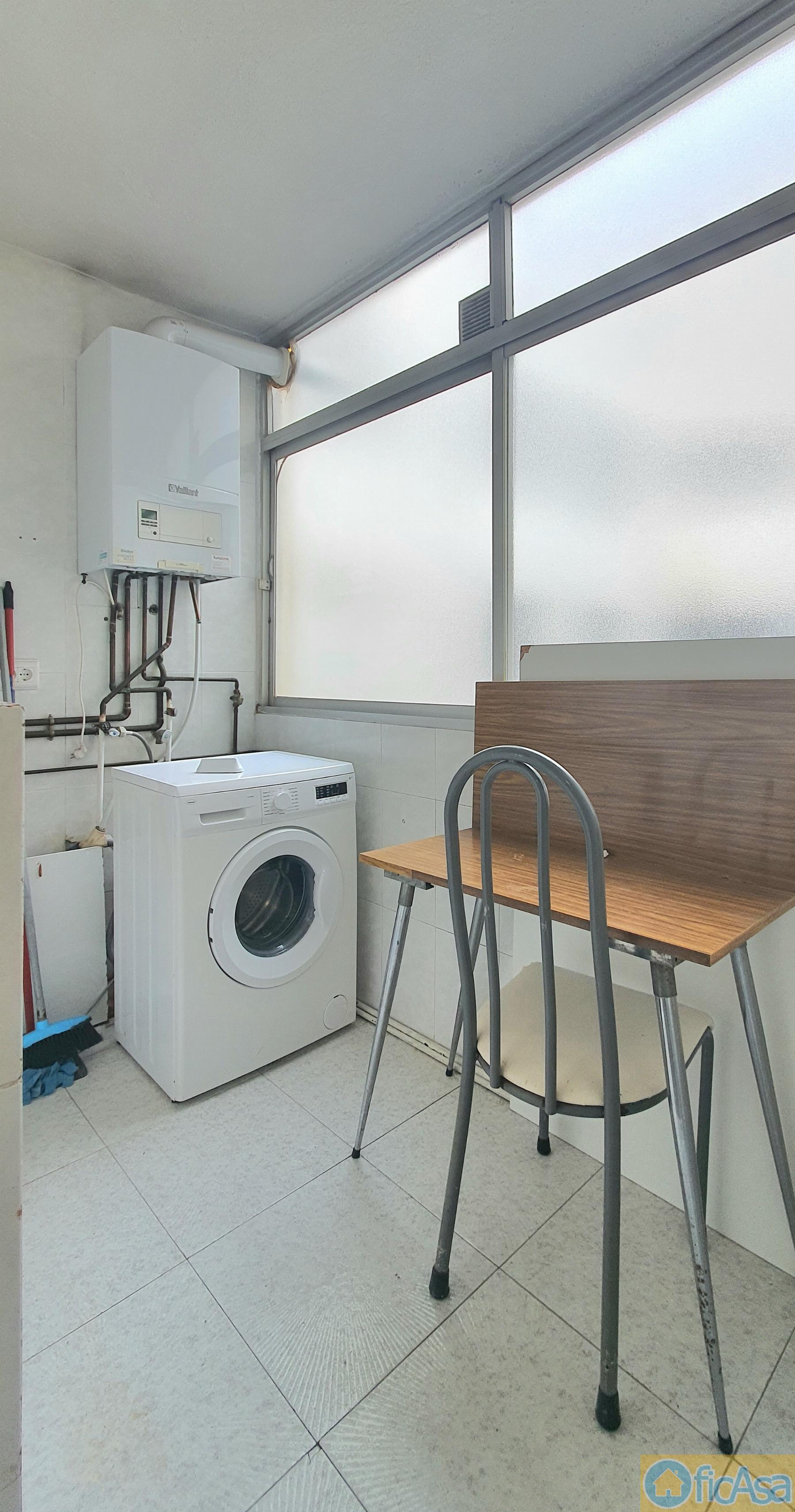For sale of flat in Castellón