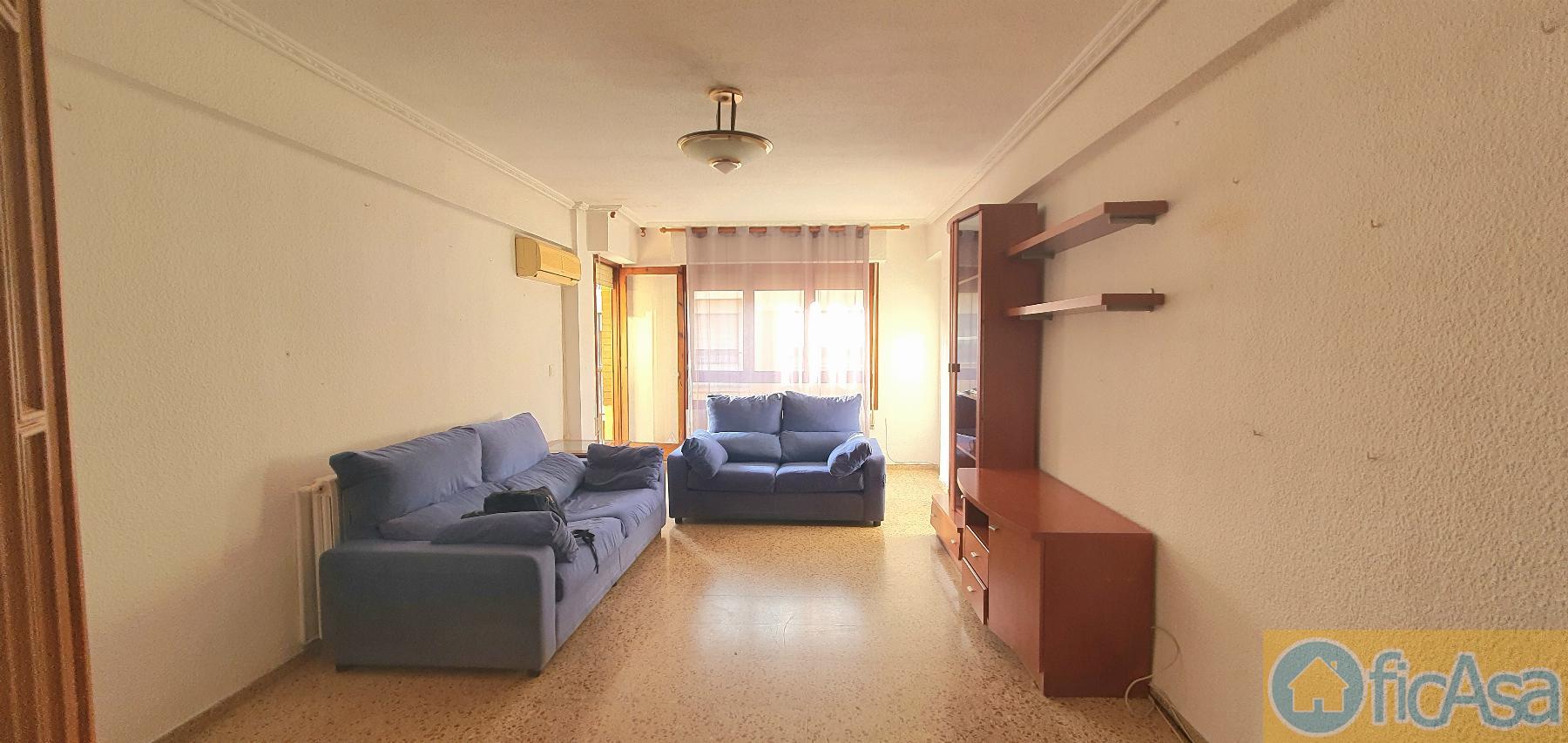 For sale of flat in Castellón