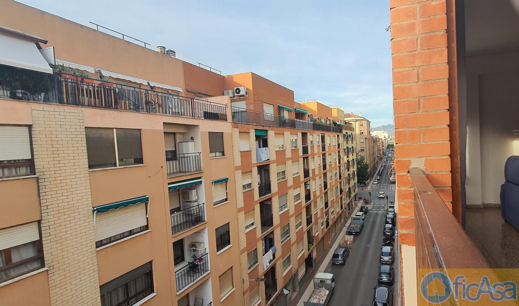 For sale of flat in Castellón