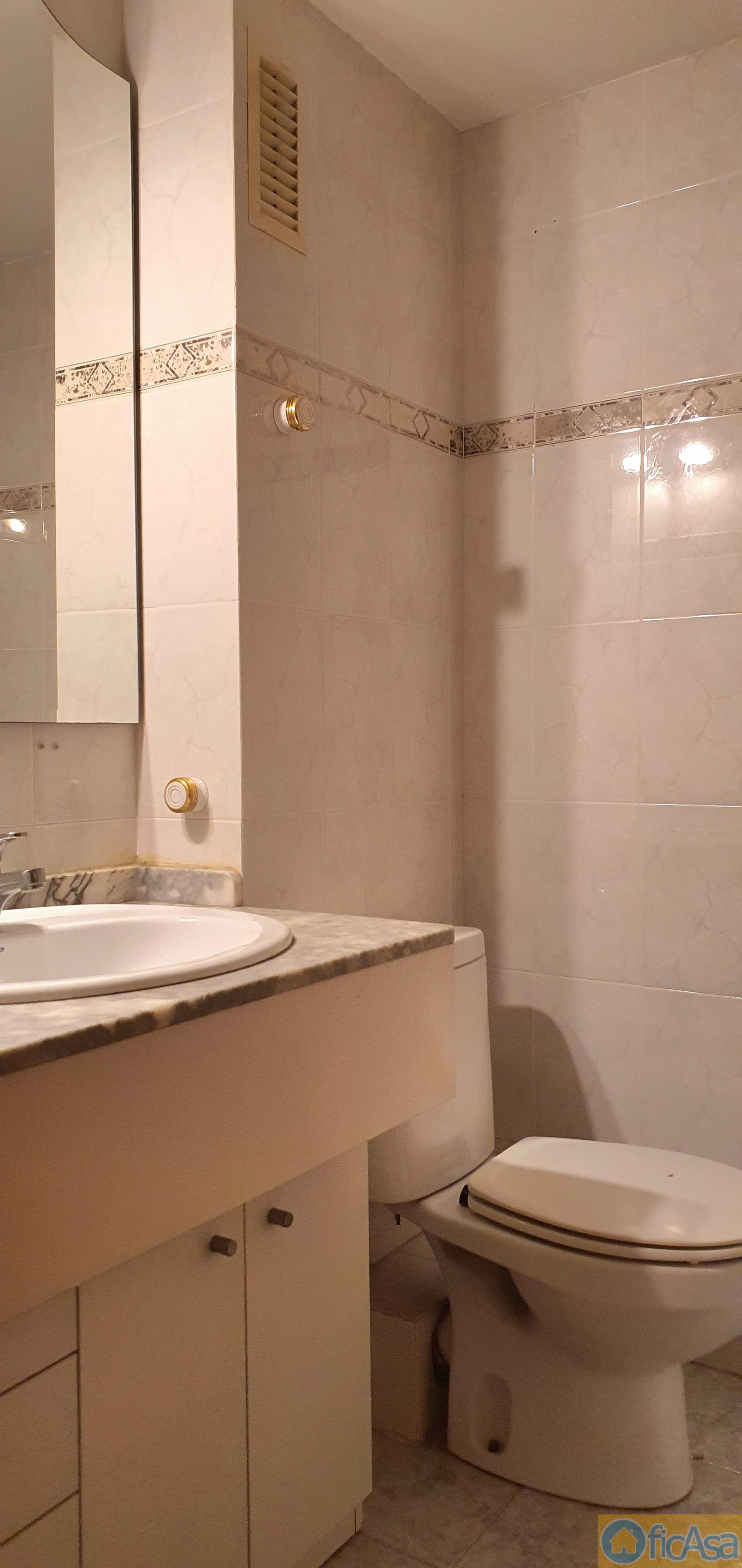 For sale of flat in Castellón
