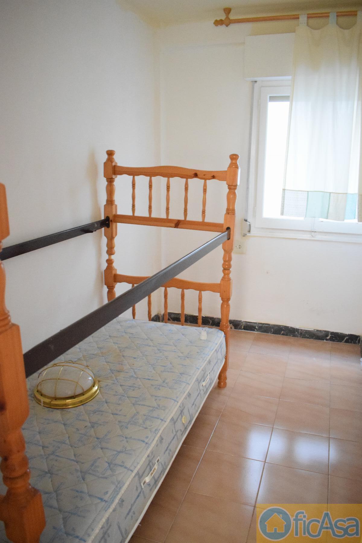For sale of flat in Castellón
