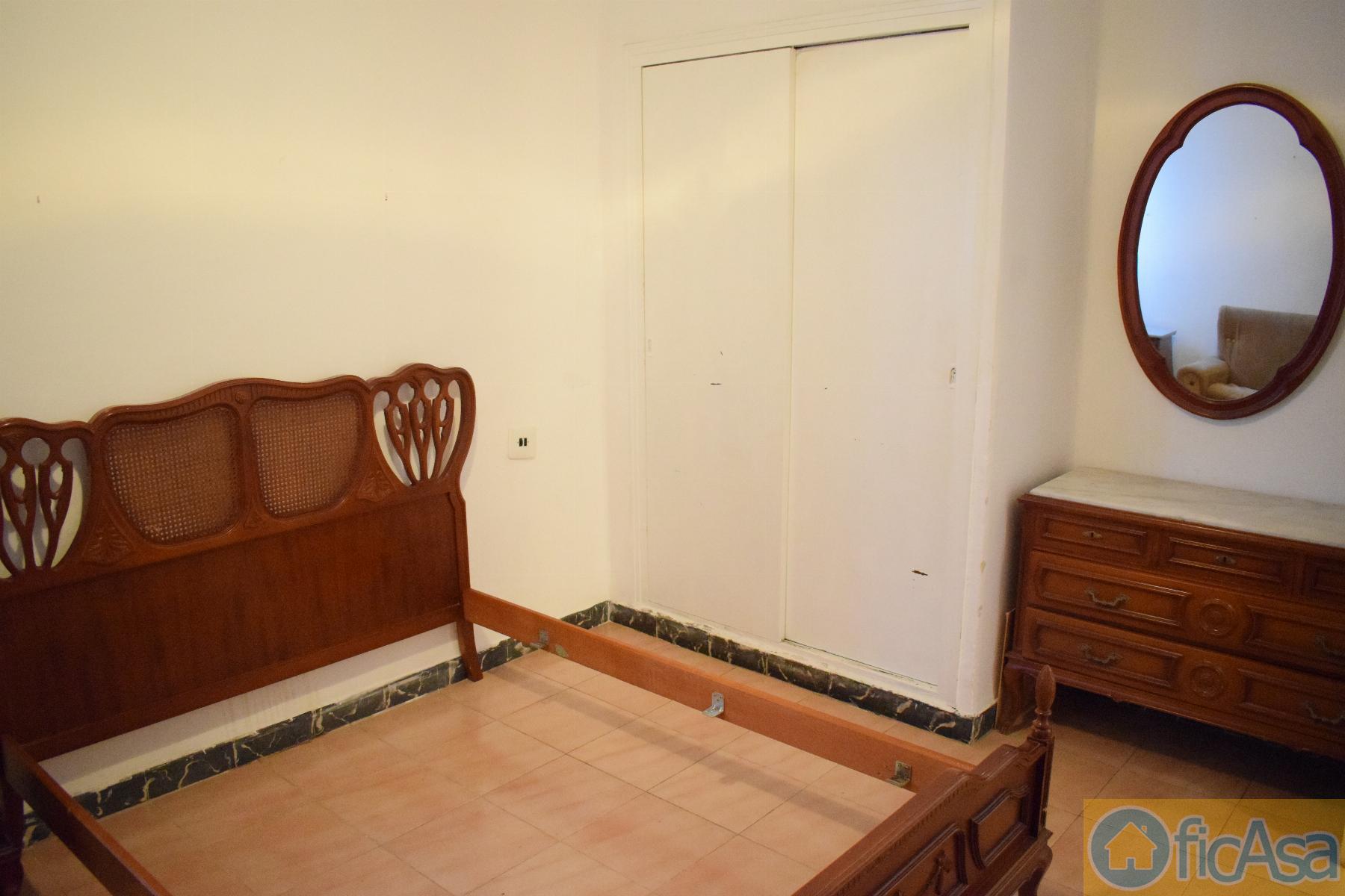 For sale of flat in Castellón