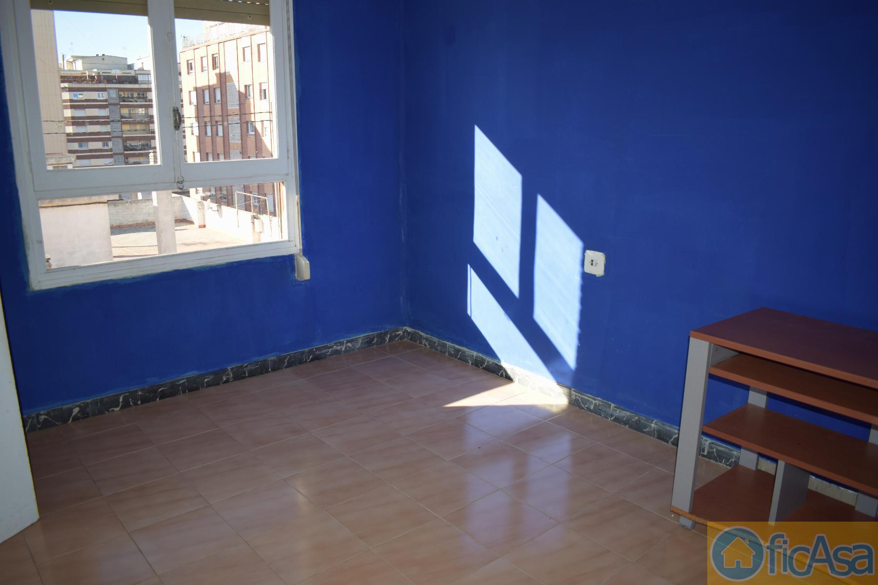 For sale of flat in Castellón