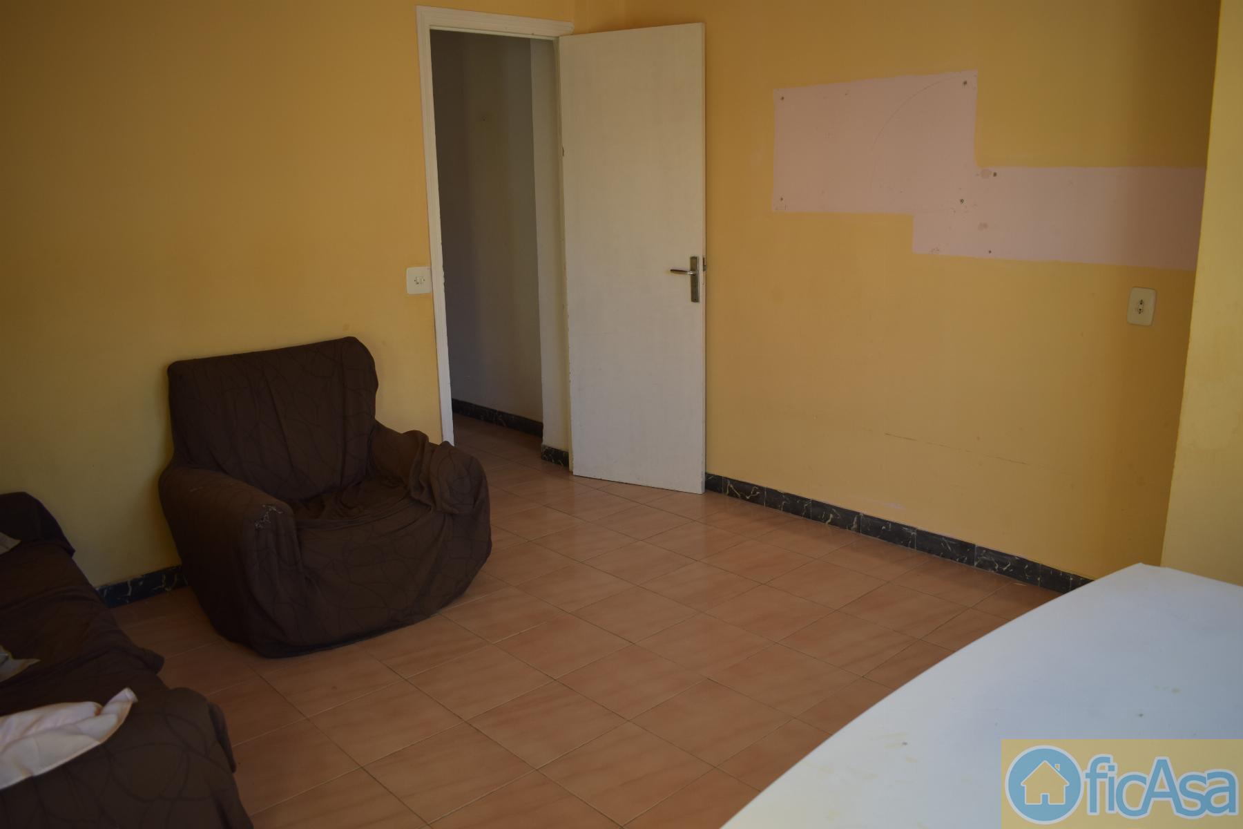 For sale of flat in Castellón