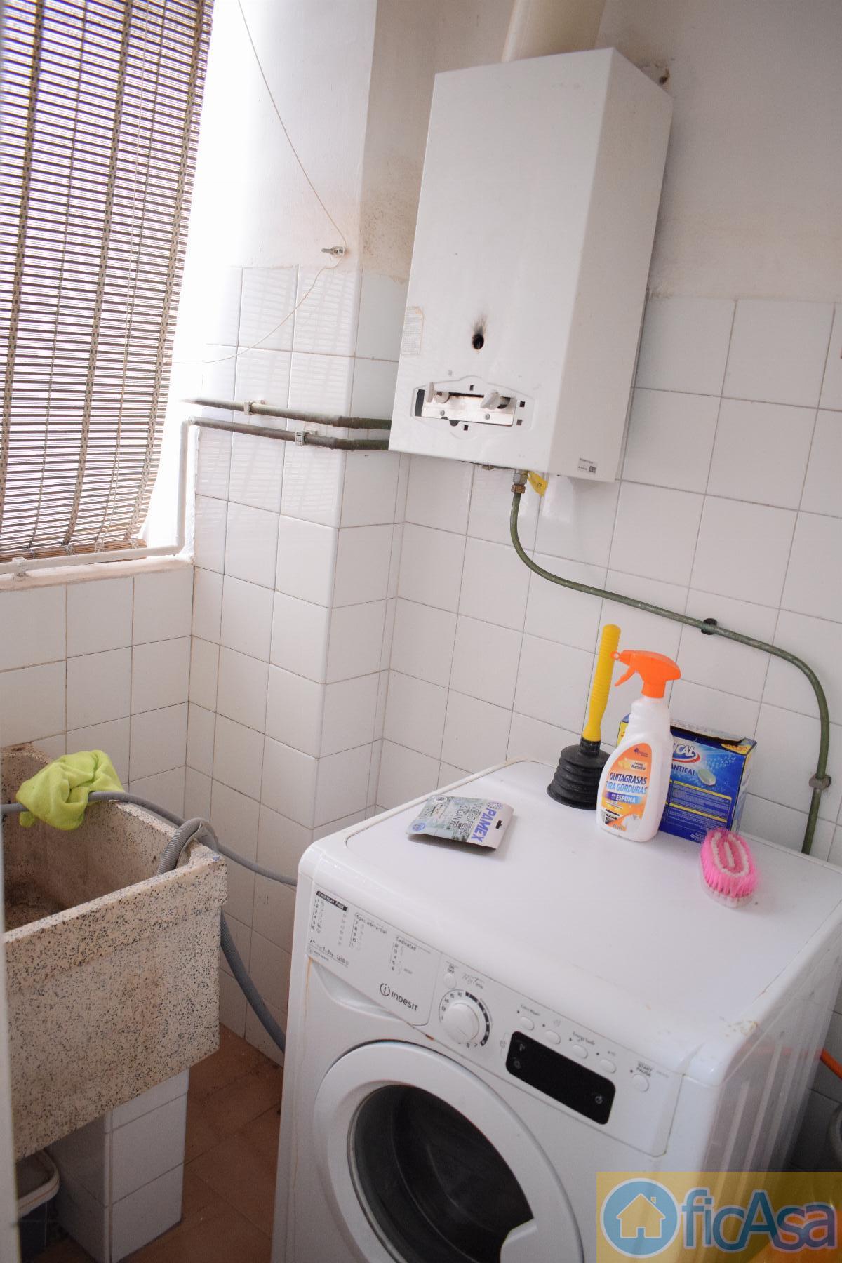 For sale of flat in Castellón