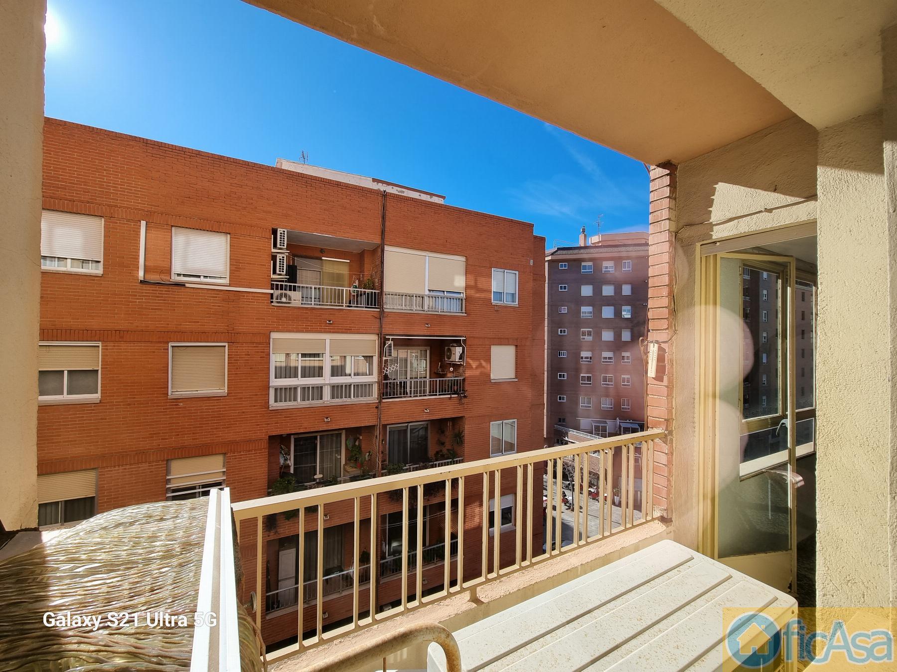 For sale of flat in Castellón