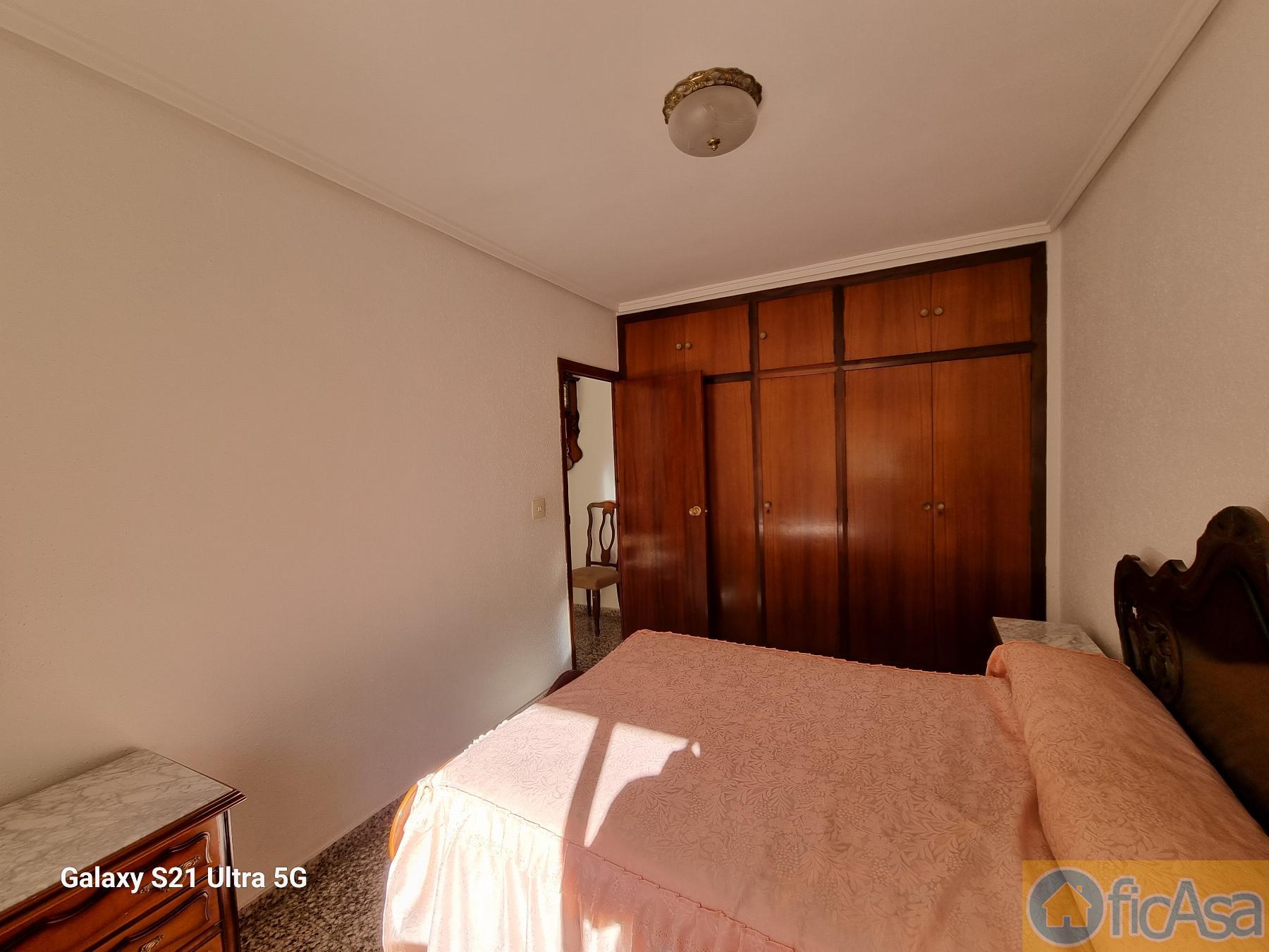 For sale of flat in Castellón