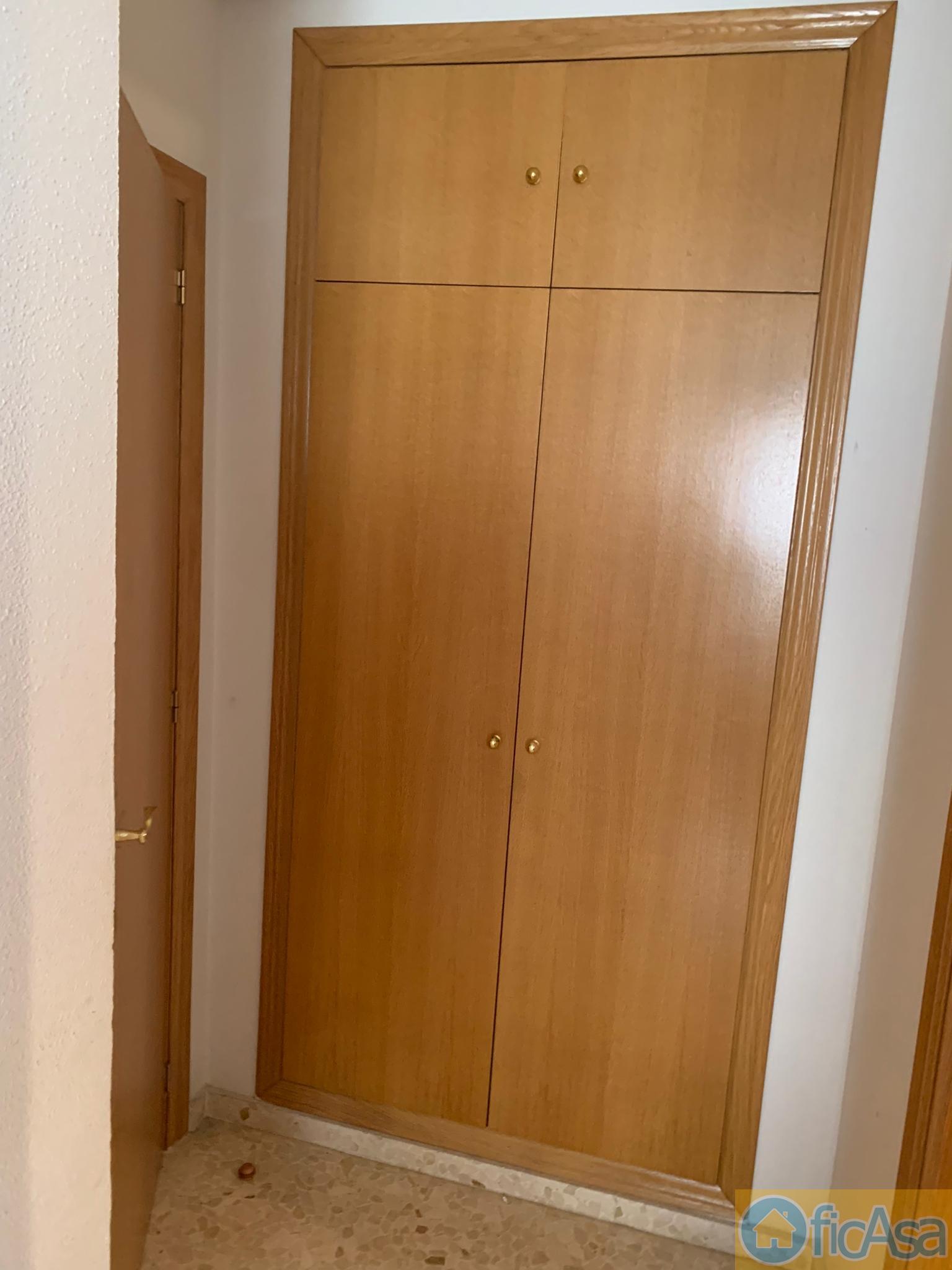 For sale of flat in Castellón