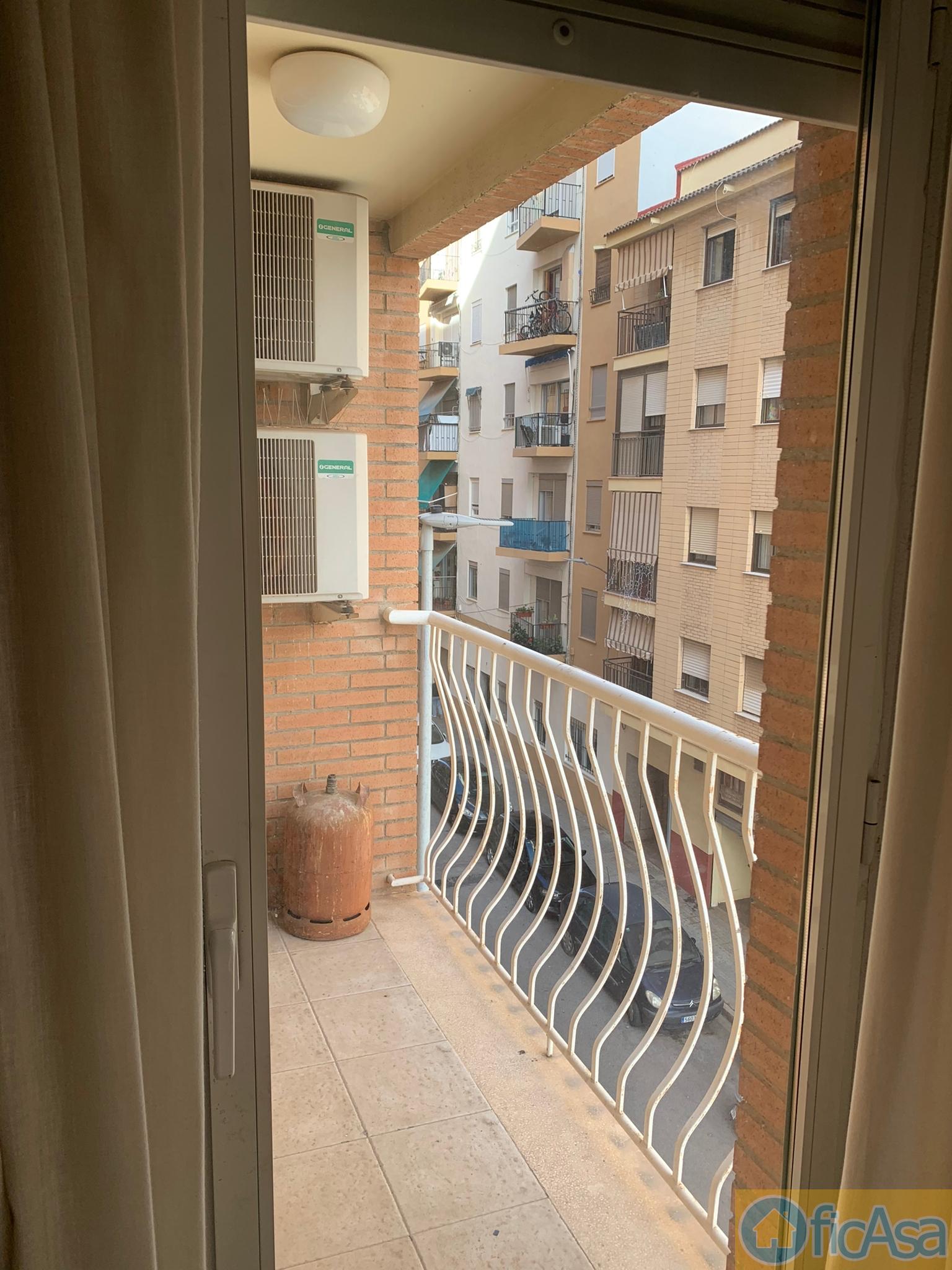 For sale of flat in Castellón
