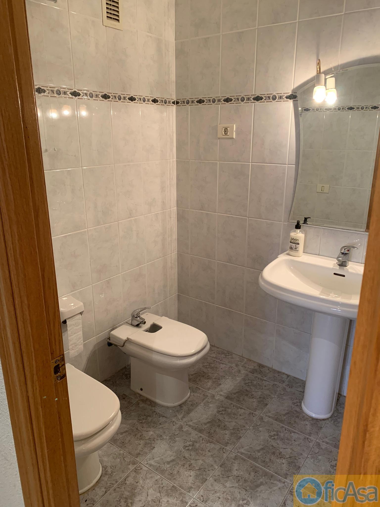 For sale of flat in Castellón