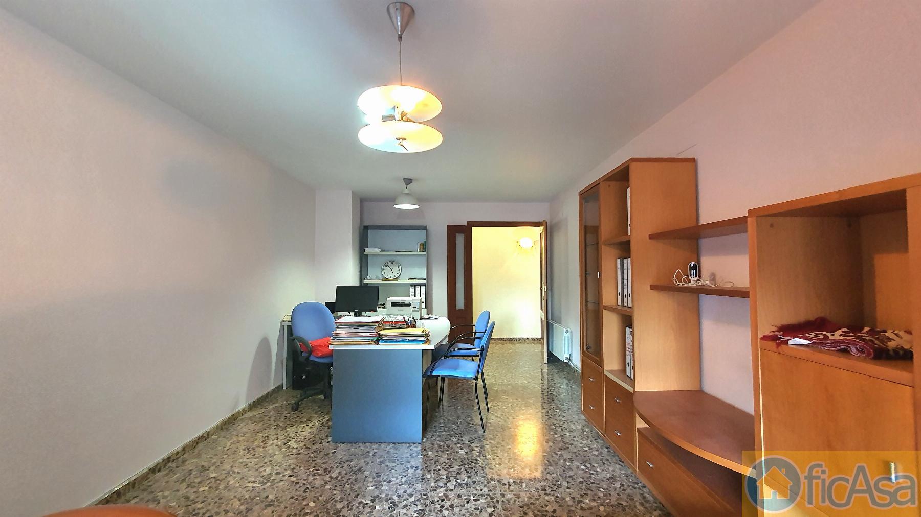 For sale of flat in Castellón