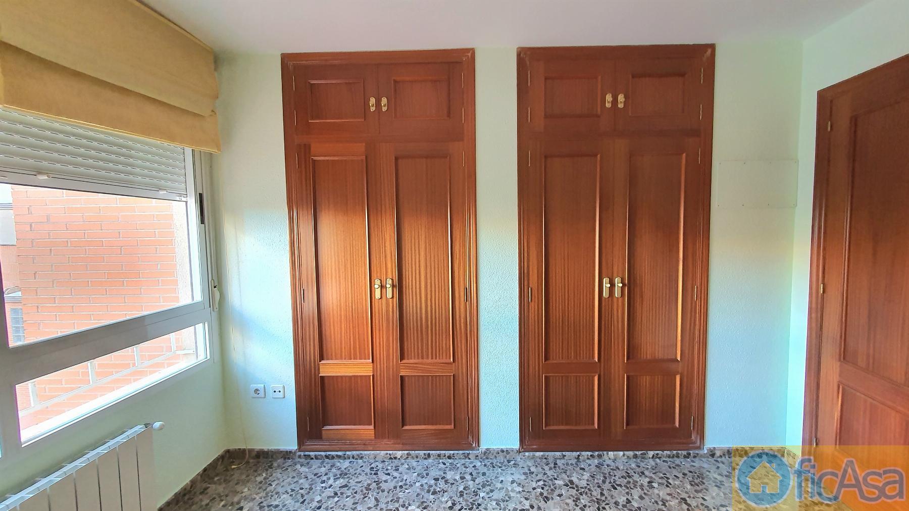 For sale of flat in Castellón