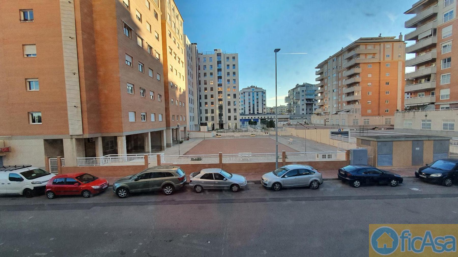For sale of flat in Castellón