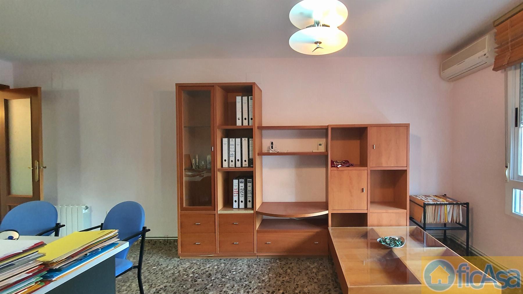For sale of flat in Castellón