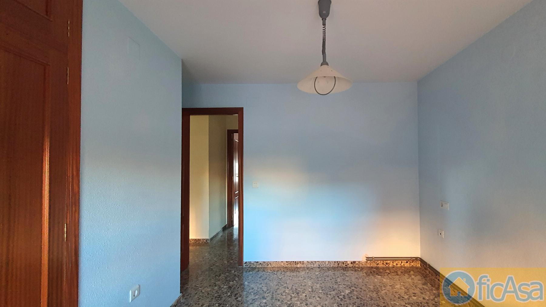 For sale of flat in Castellón