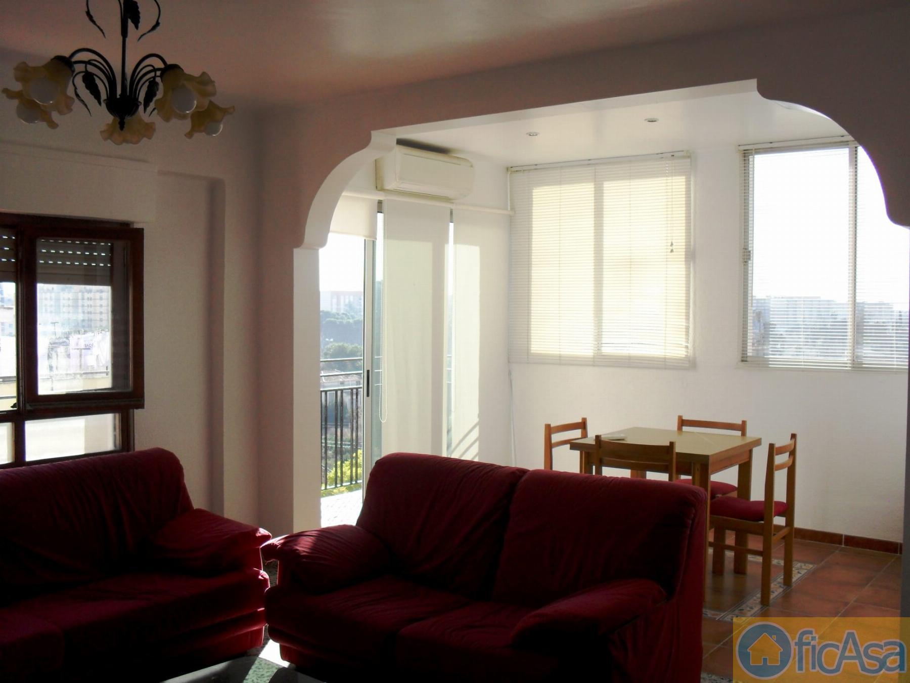 For sale of flat in Castellón