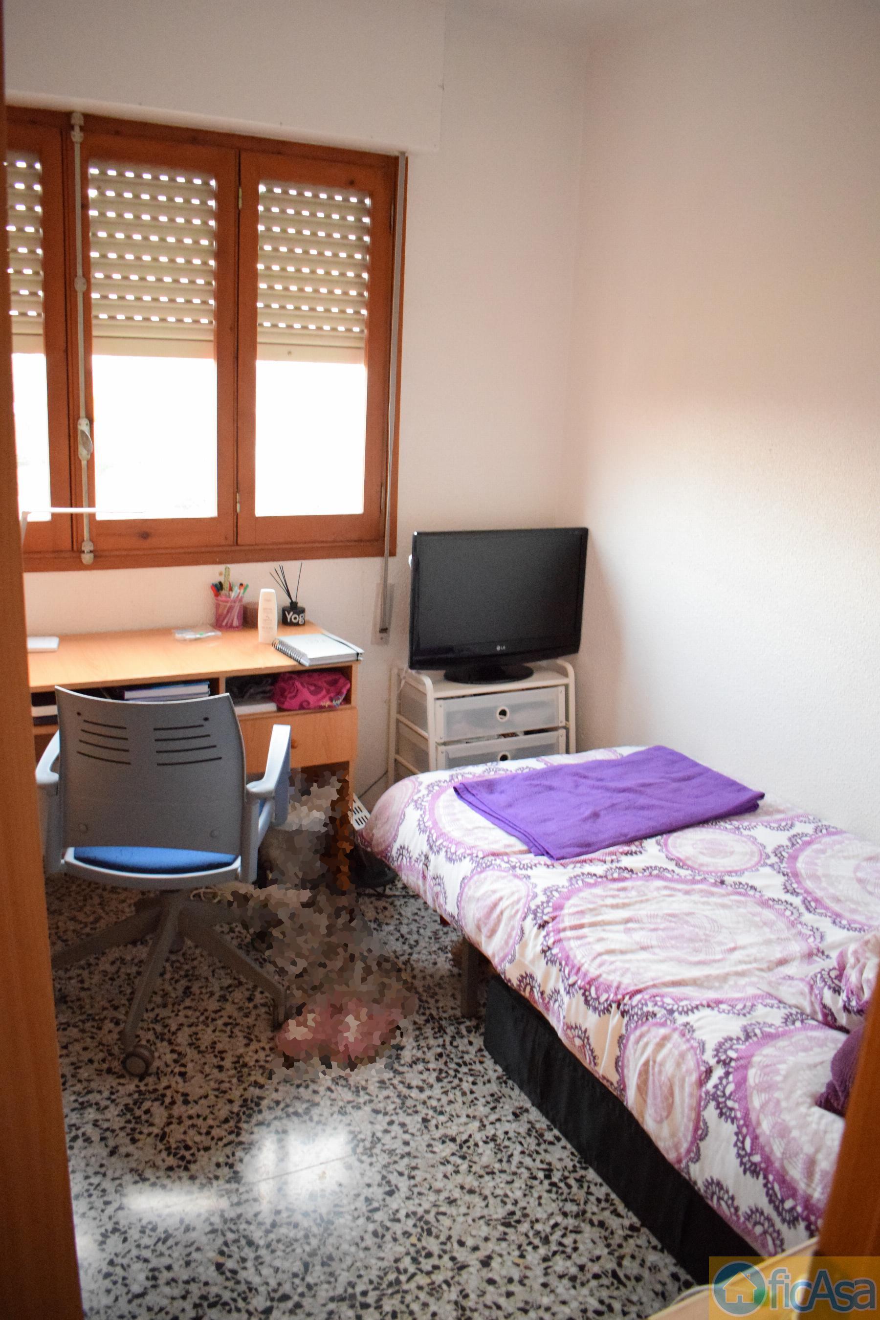 For sale of flat in Castellón