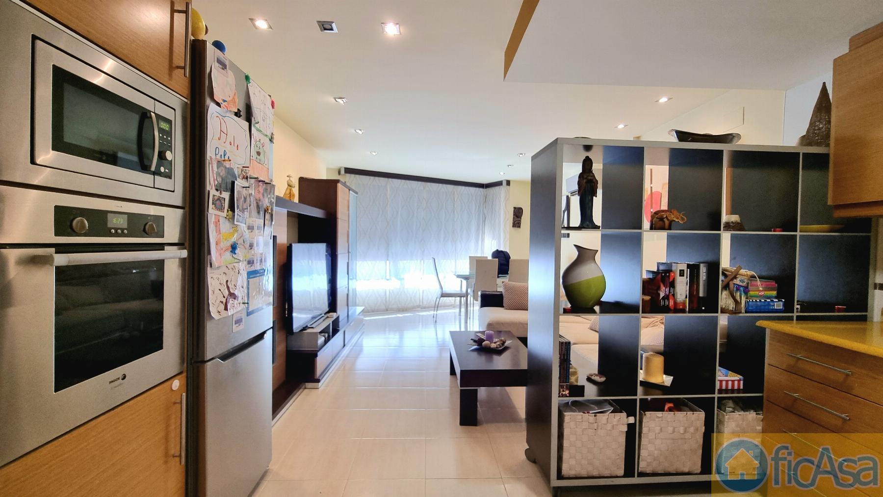 For sale of flat in Castellón