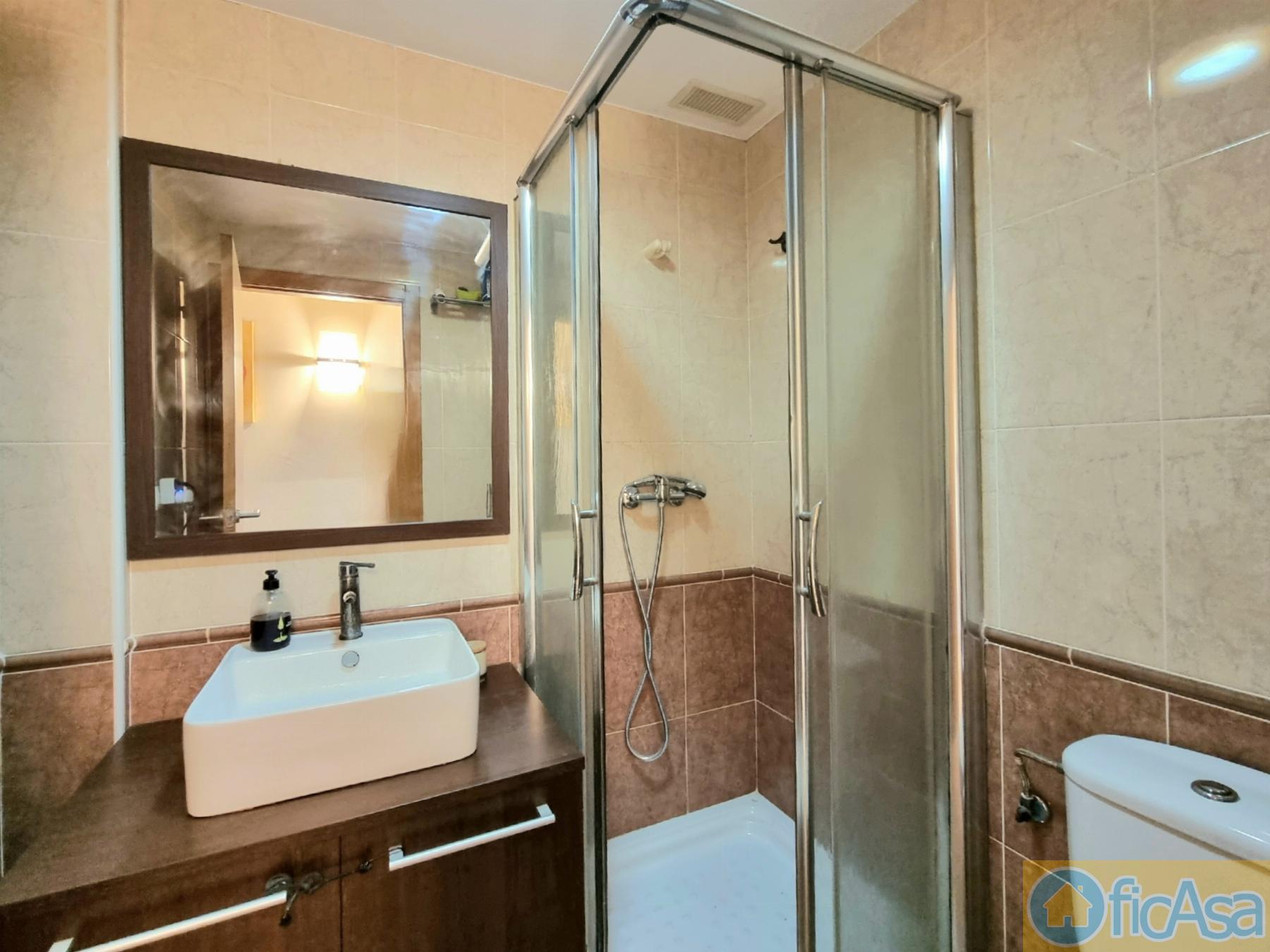 For sale of flat in Castellón