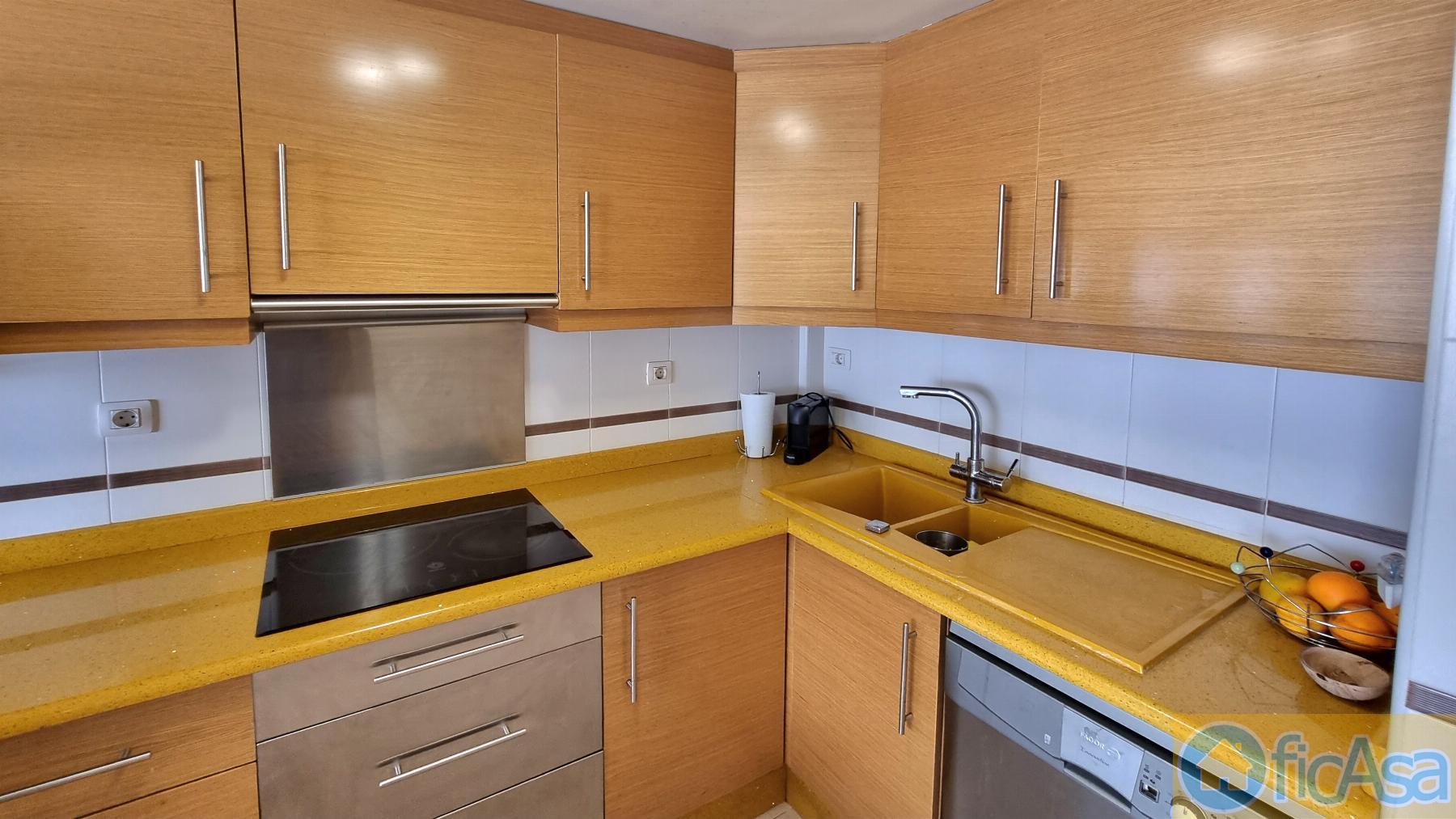 For sale of flat in Castellón