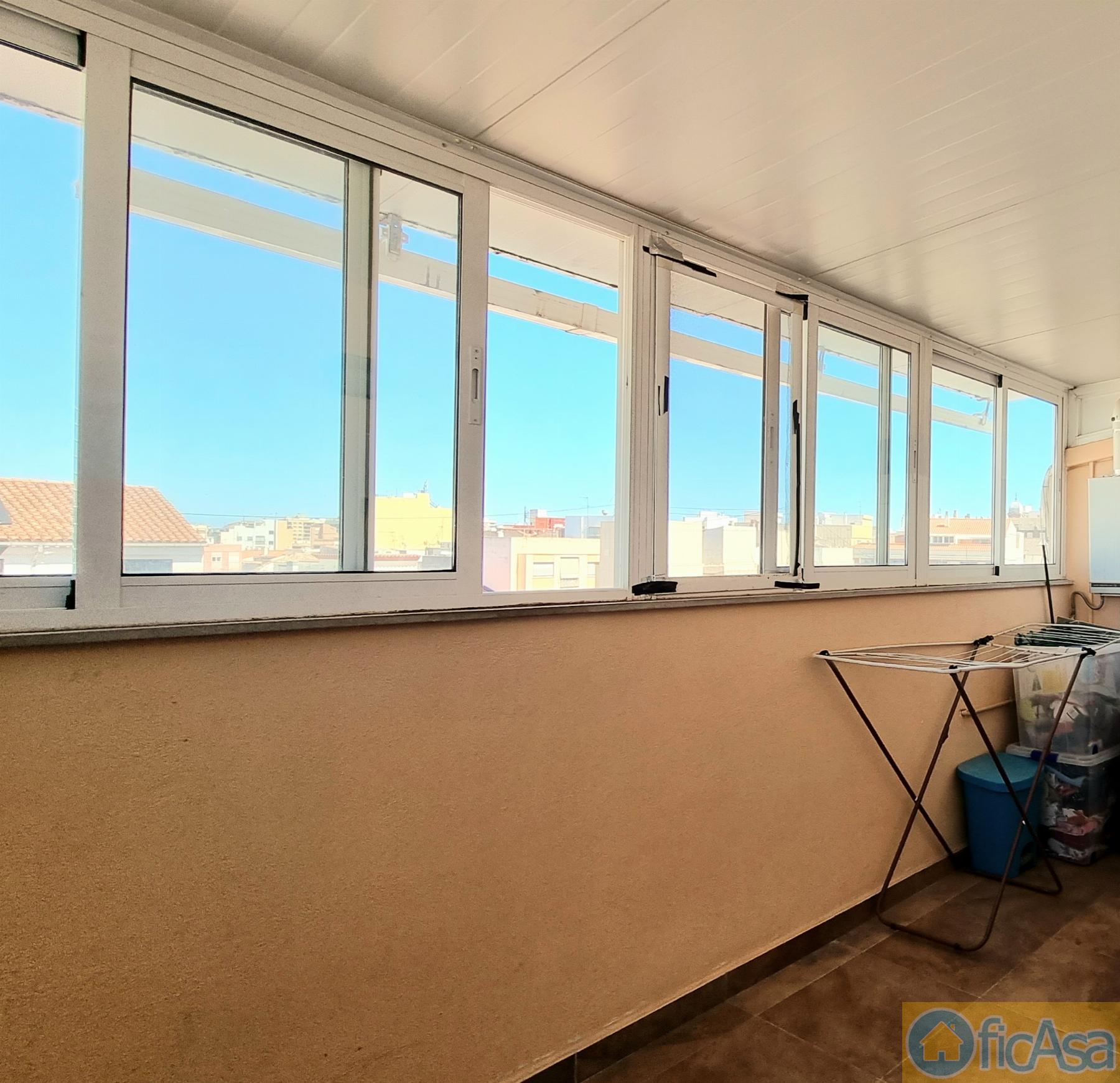 For sale of flat in Castellón