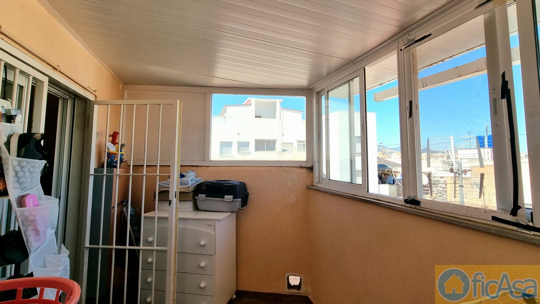For sale of flat in Castellón