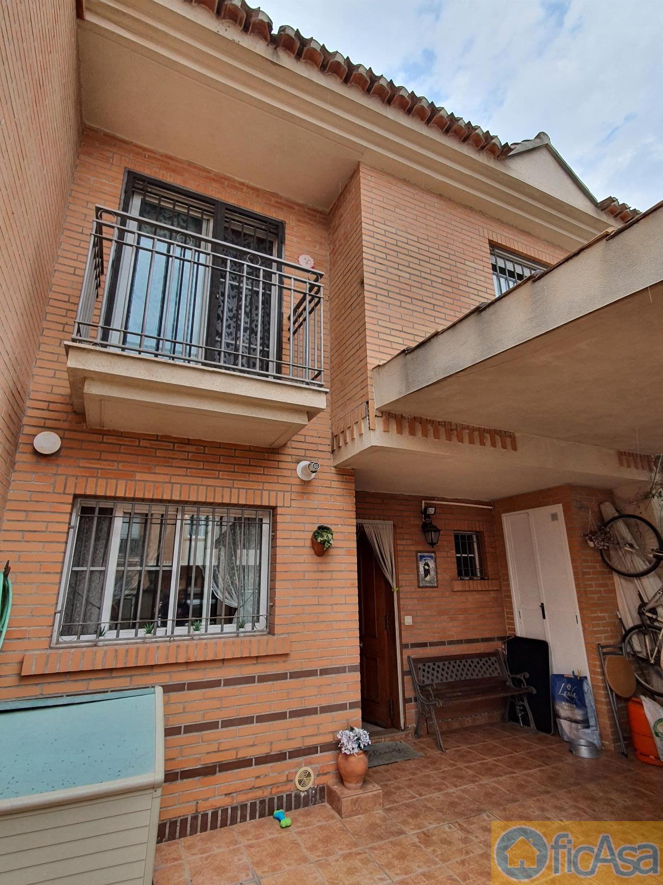 For sale of house in Castellón