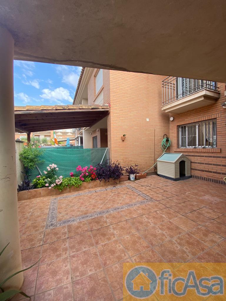 For sale of house in Castellón