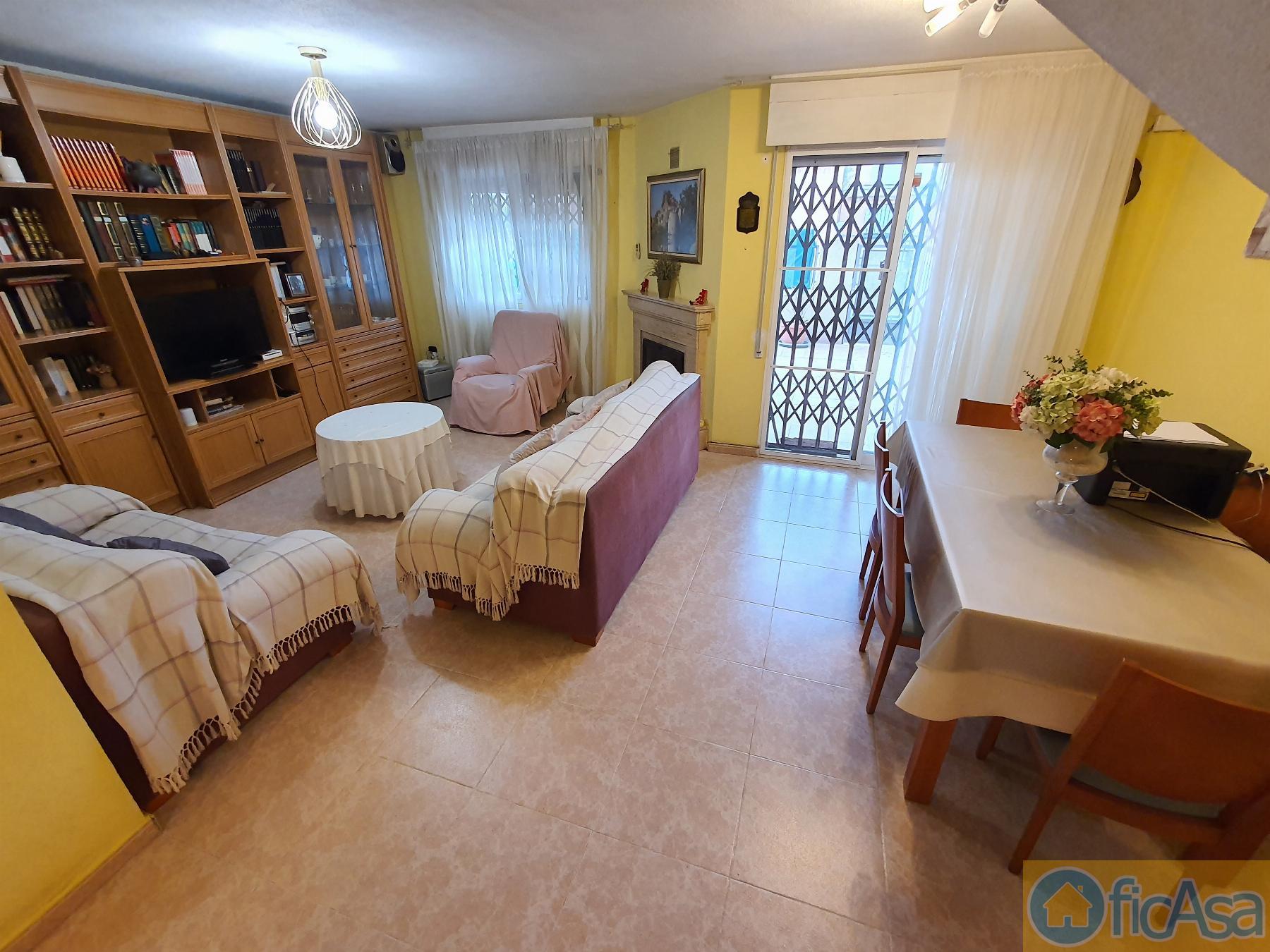 For sale of house in Castellón