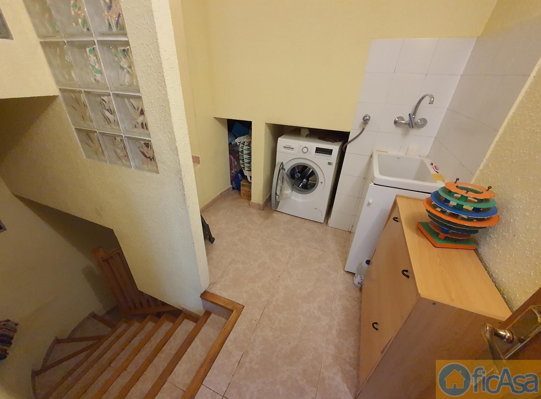 For sale of house in Castellón