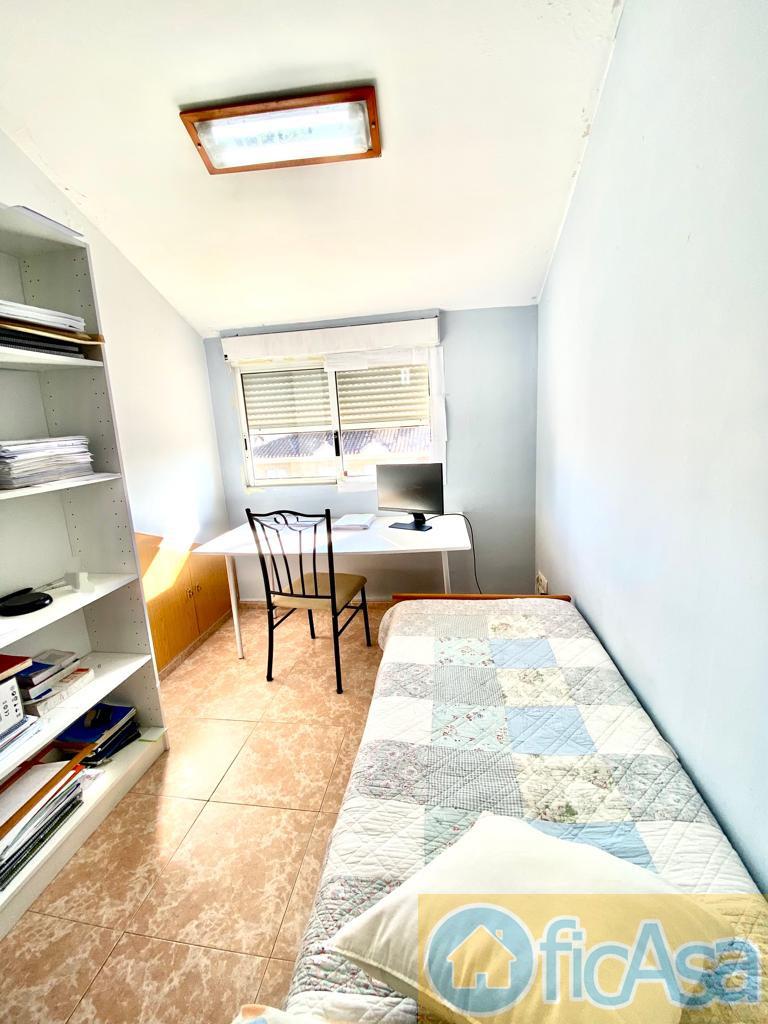 For sale of house in Castellón