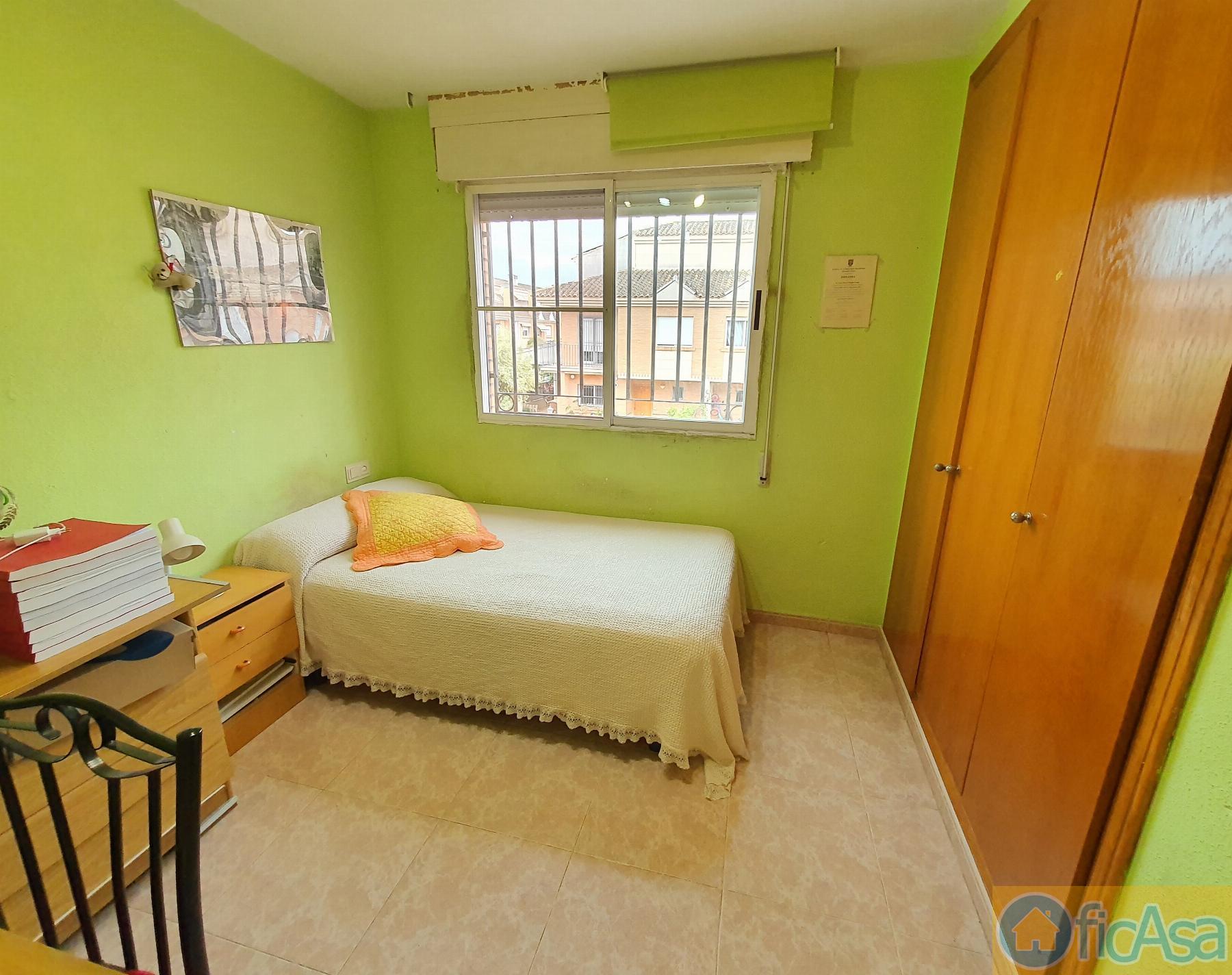 For sale of house in Castellón