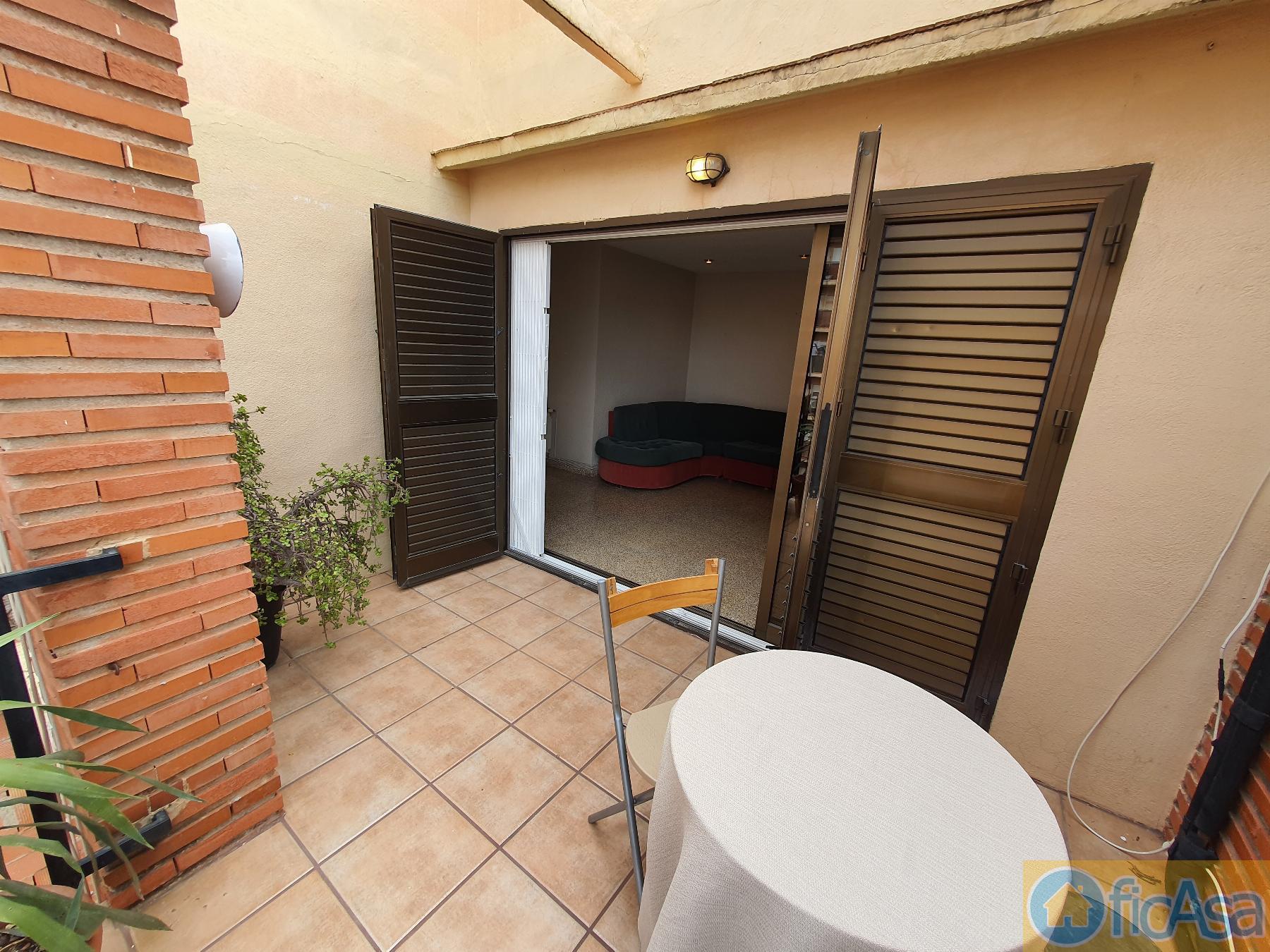 For sale of penthouse in Castellón