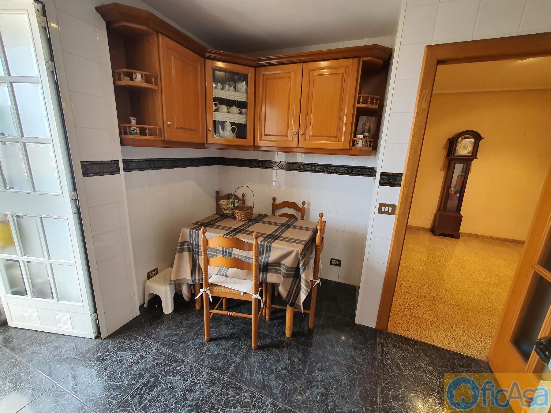 For sale of penthouse in Castellón