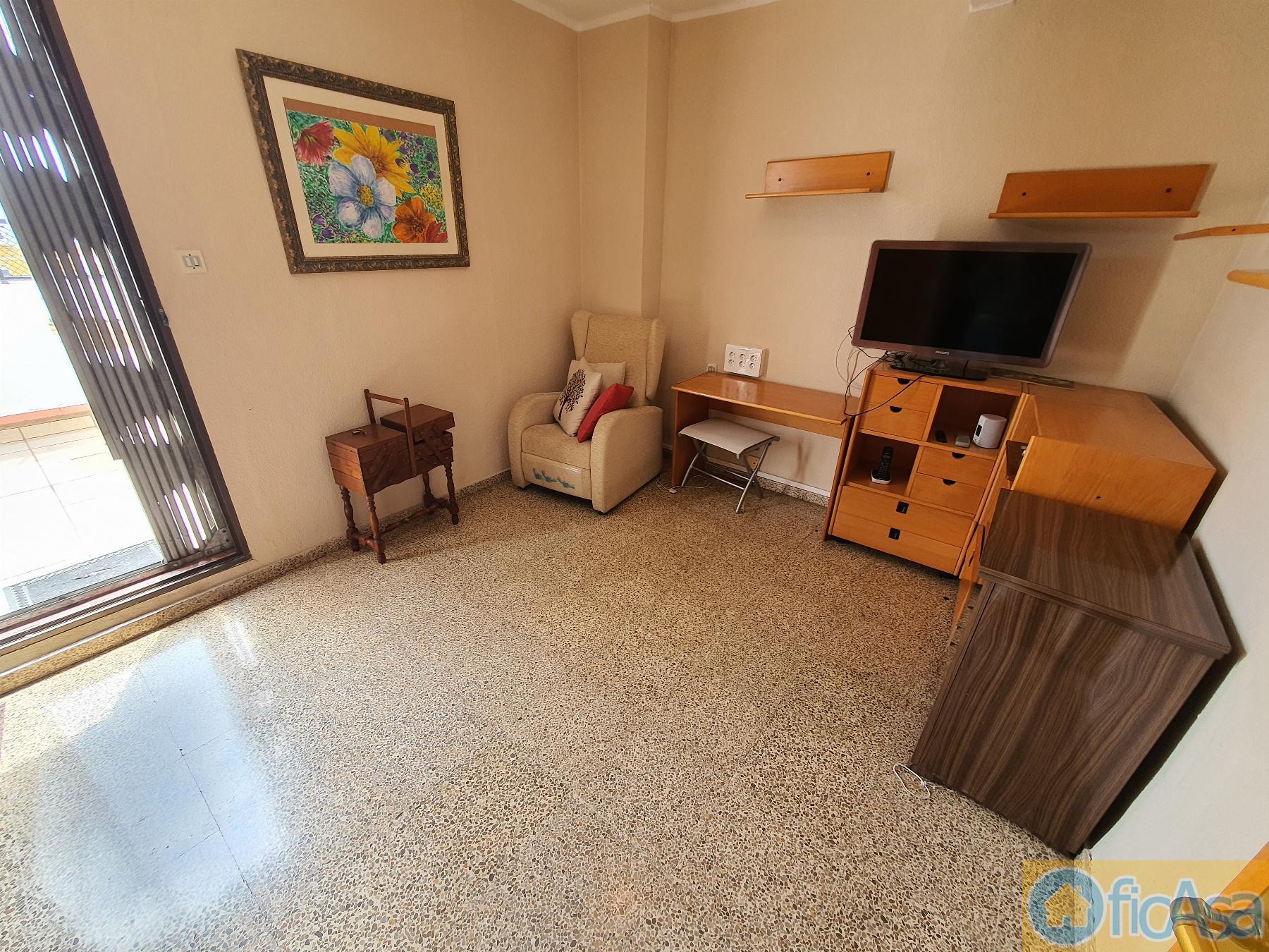For sale of penthouse in Castellón