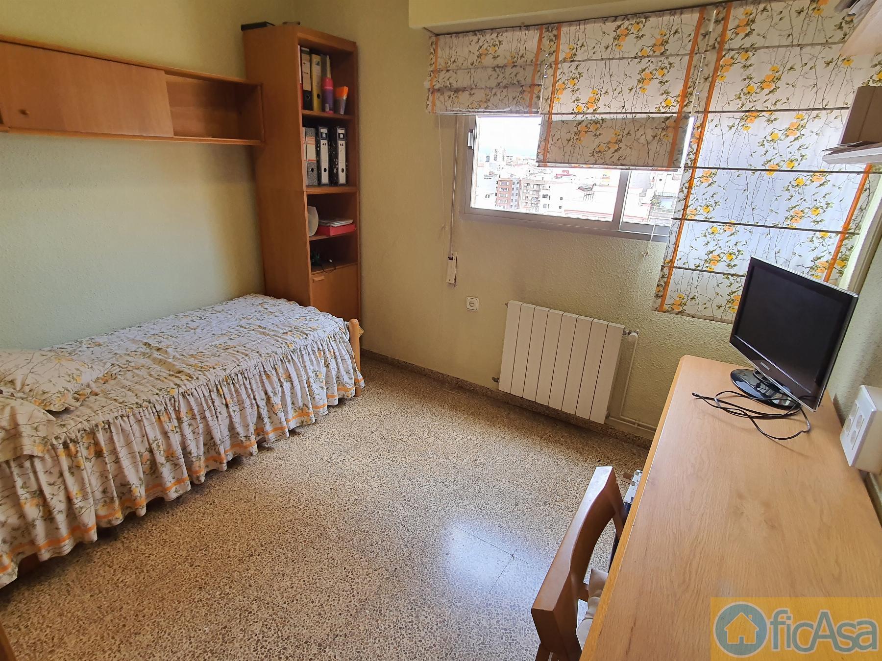 For sale of penthouse in Castellón
