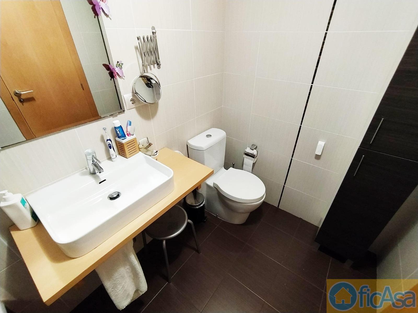 For sale of house in Castellón