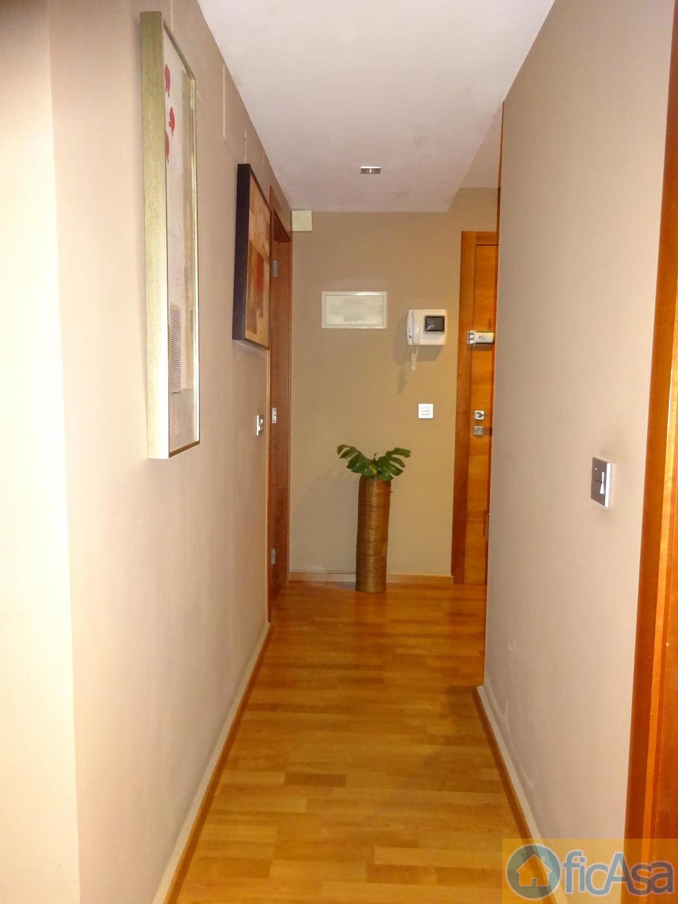 For sale of flat in Castellón